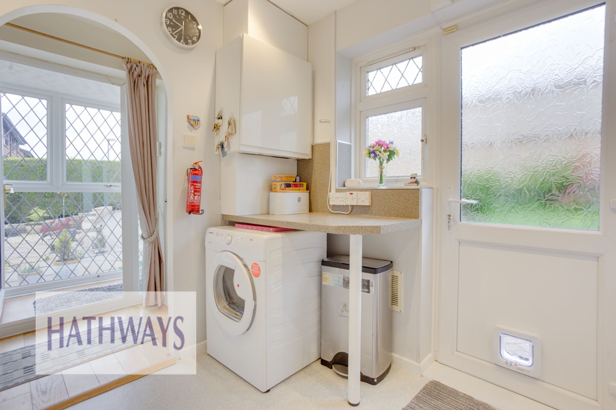 2 bed detached bungalow for sale in Oaklands View, Cwmbran 9