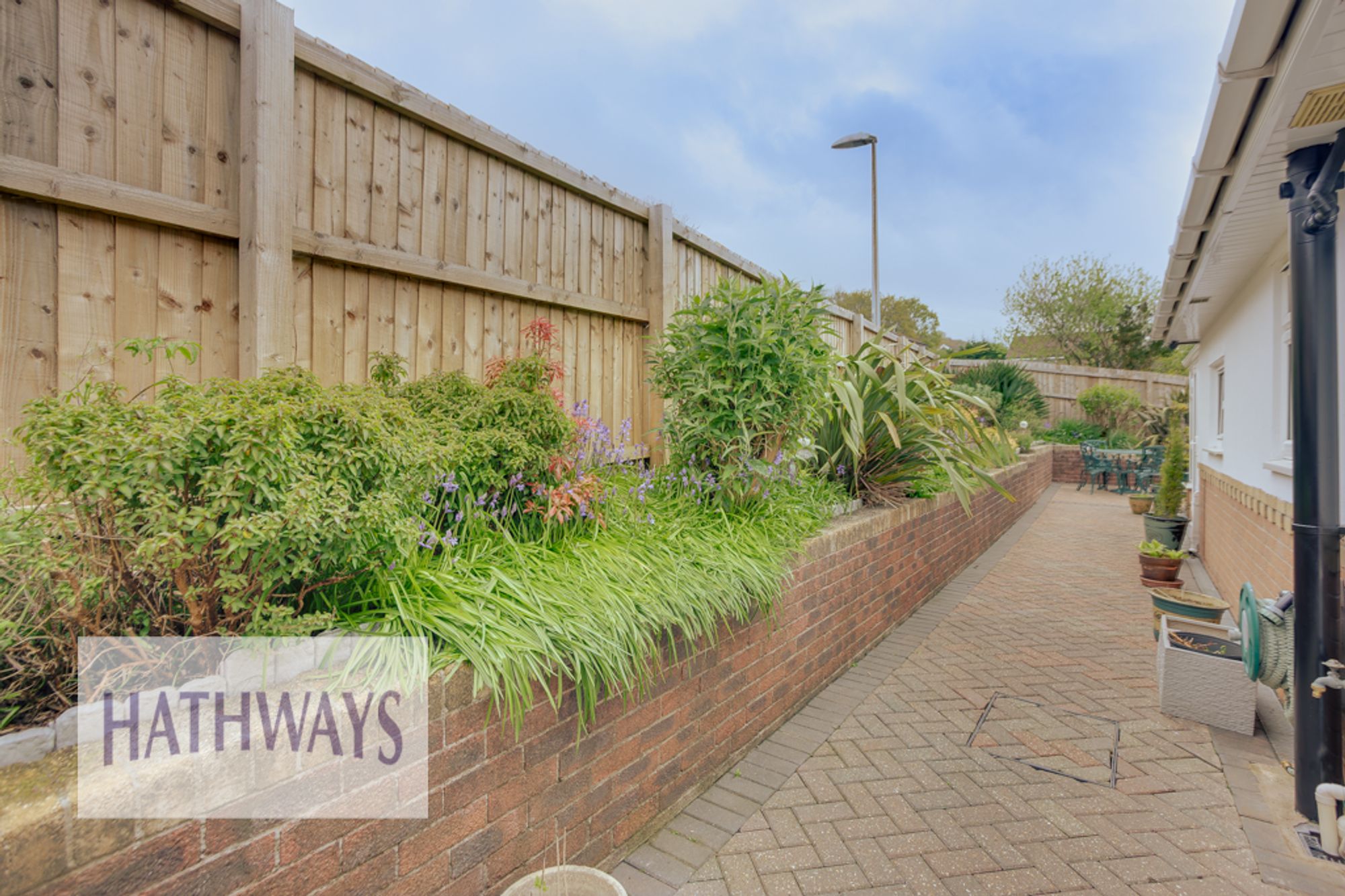 2 bed detached bungalow for sale in Oaklands View, Cwmbran  - Property Image 35