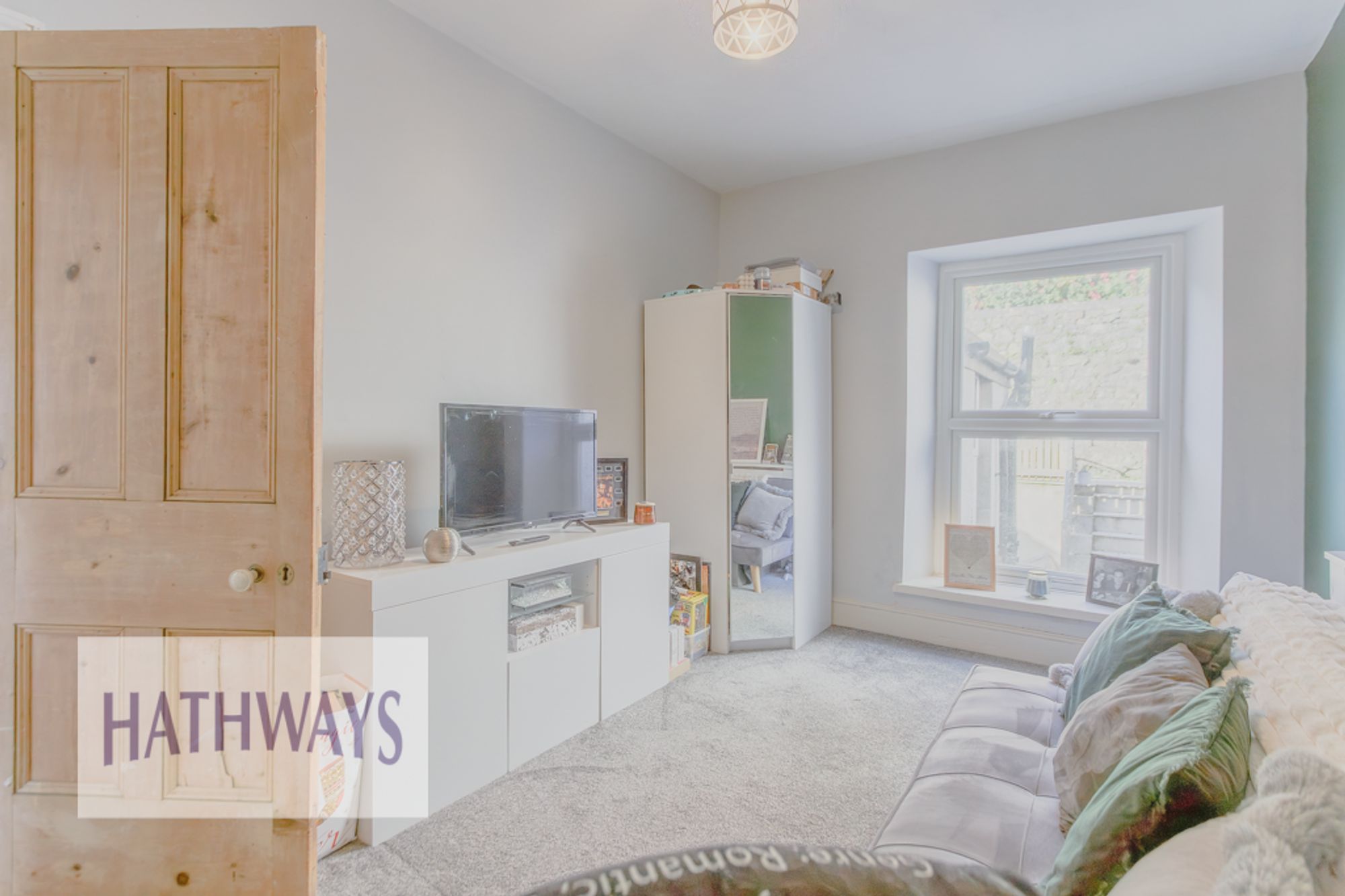 2 bed mid-terraced house for sale in Osborne Road, Pontypool  - Property Image 23