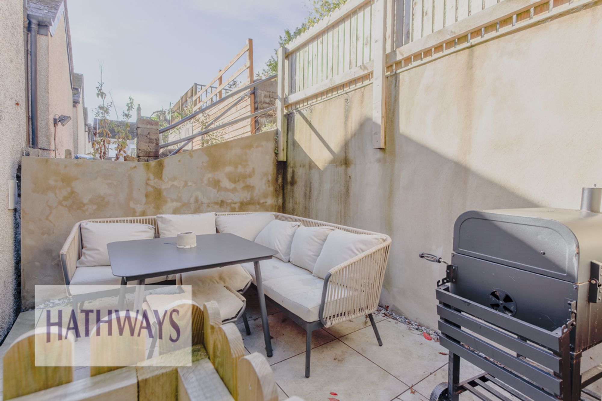 2 bed mid-terraced house for sale in Osborne Road, Pontypool  - Property Image 31