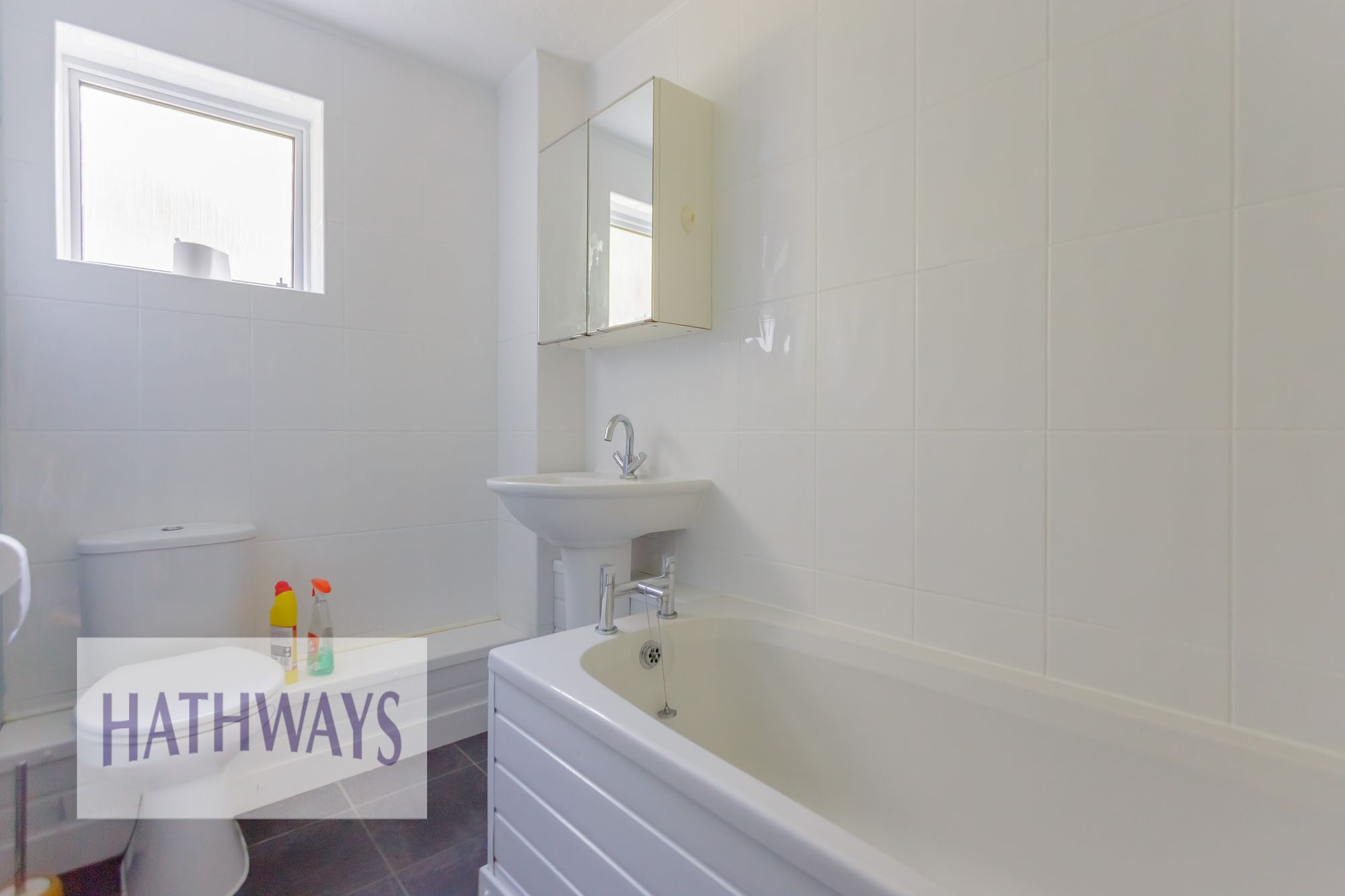 2 bed flat for sale in Edlogan Way, Cwmbran  - Property Image 21