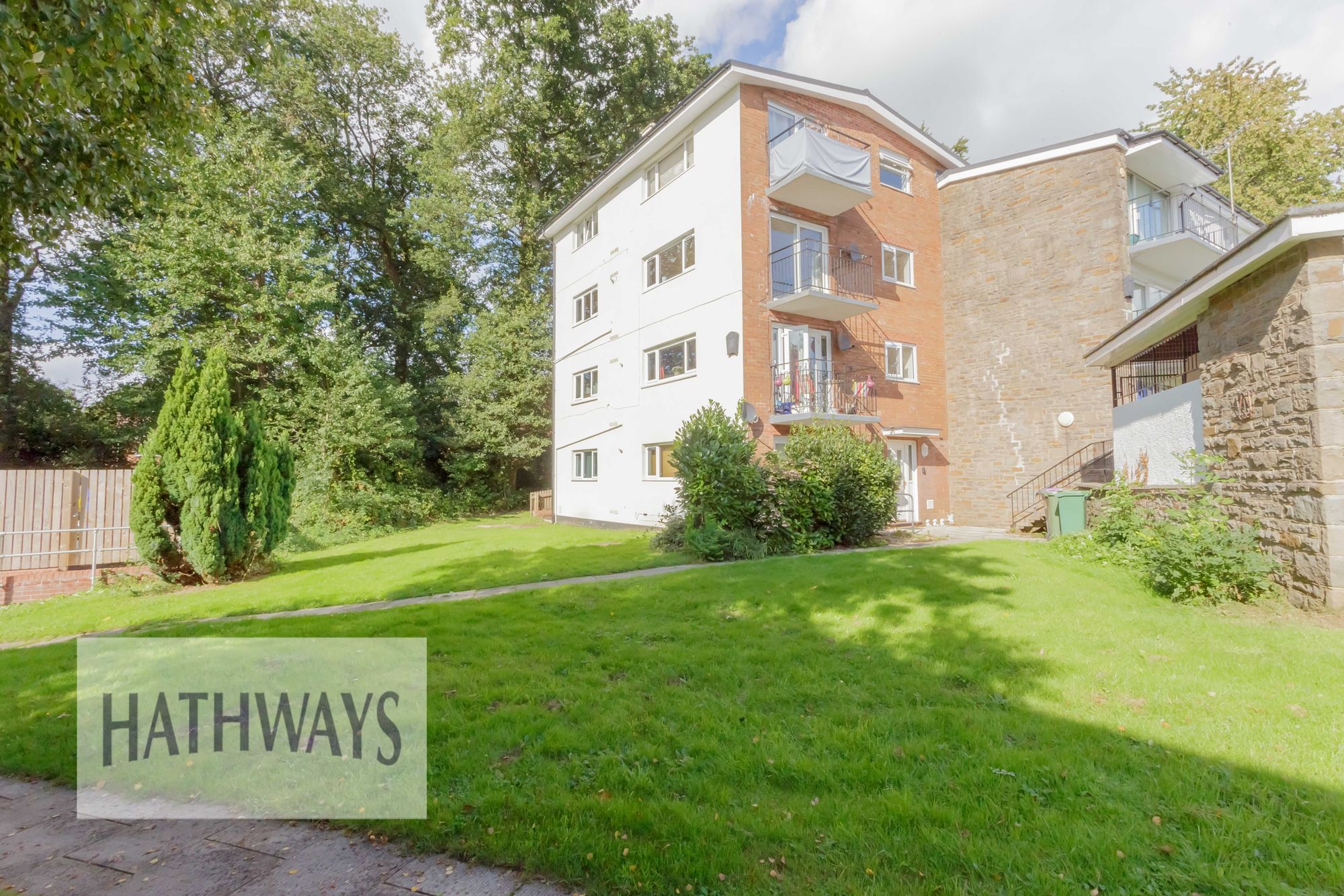 2 bed flat for sale in Edlogan Way, Cwmbran  - Property Image 24