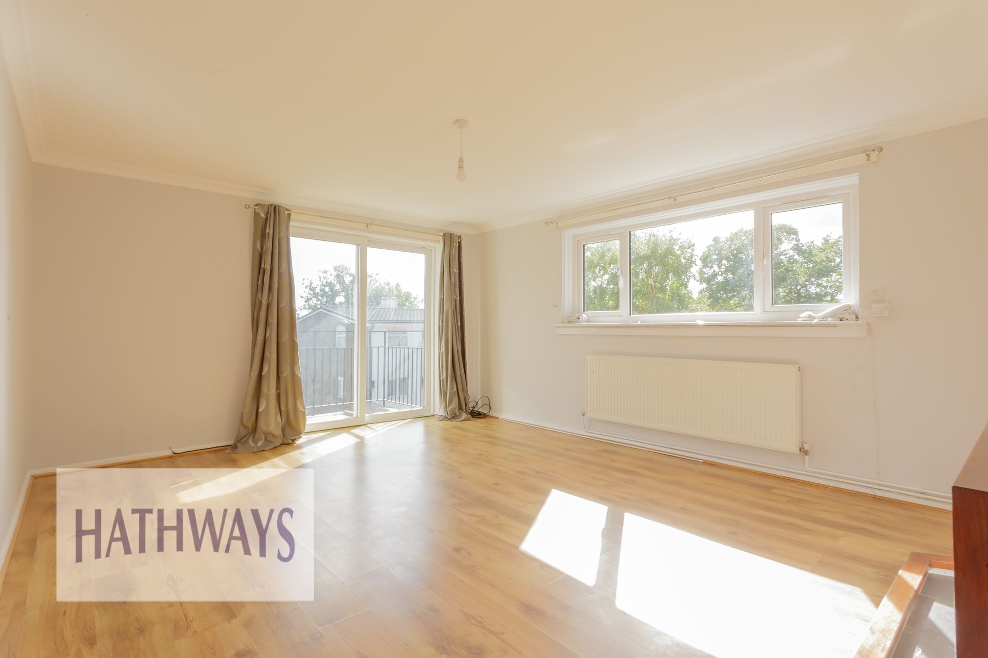 2 bed flat for sale in Edlogan Way, Cwmbran  - Property Image 11