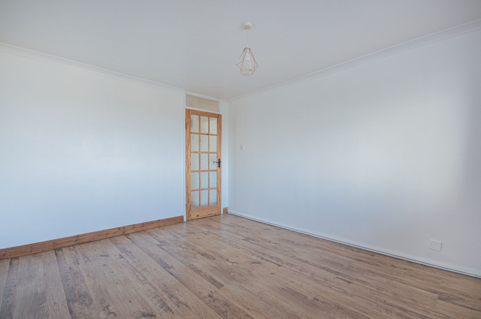 2 bed flat to rent in Anglesey Court, Newport 10