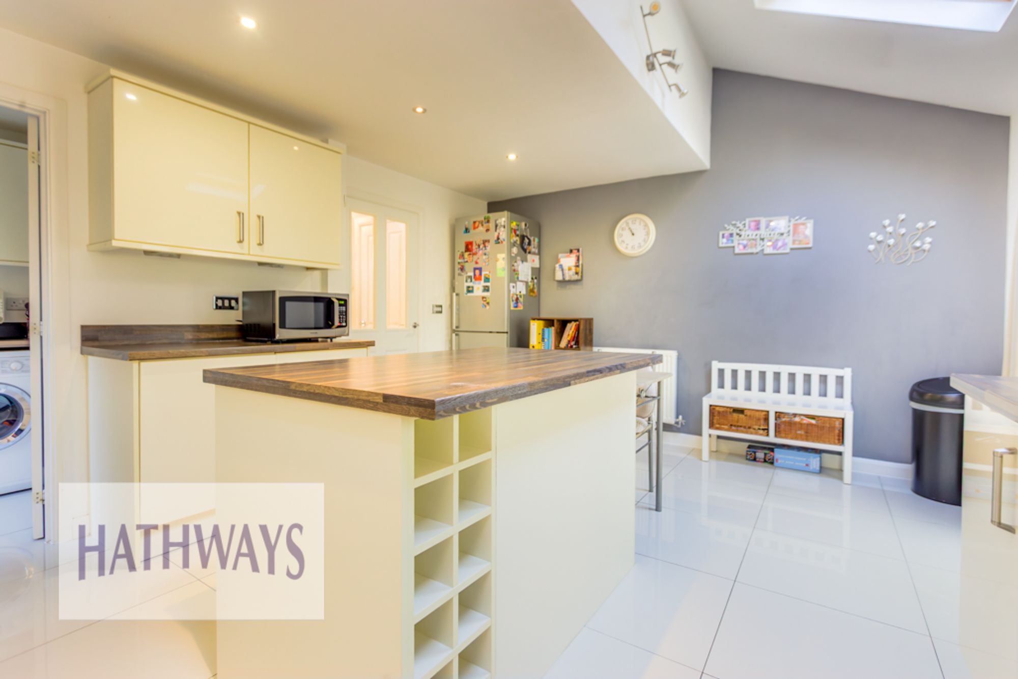 5 bed detached house for sale in Poppy Field Avenue, Cwmbran  - Property Image 17