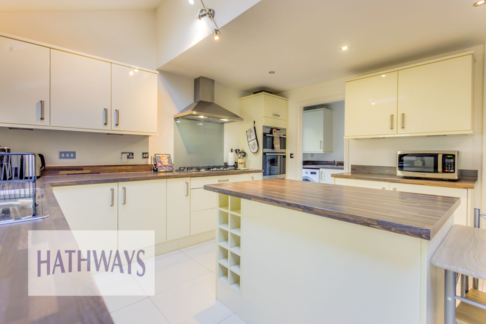 5 bed detached house for sale in Poppy Field Avenue, Cwmbran 14