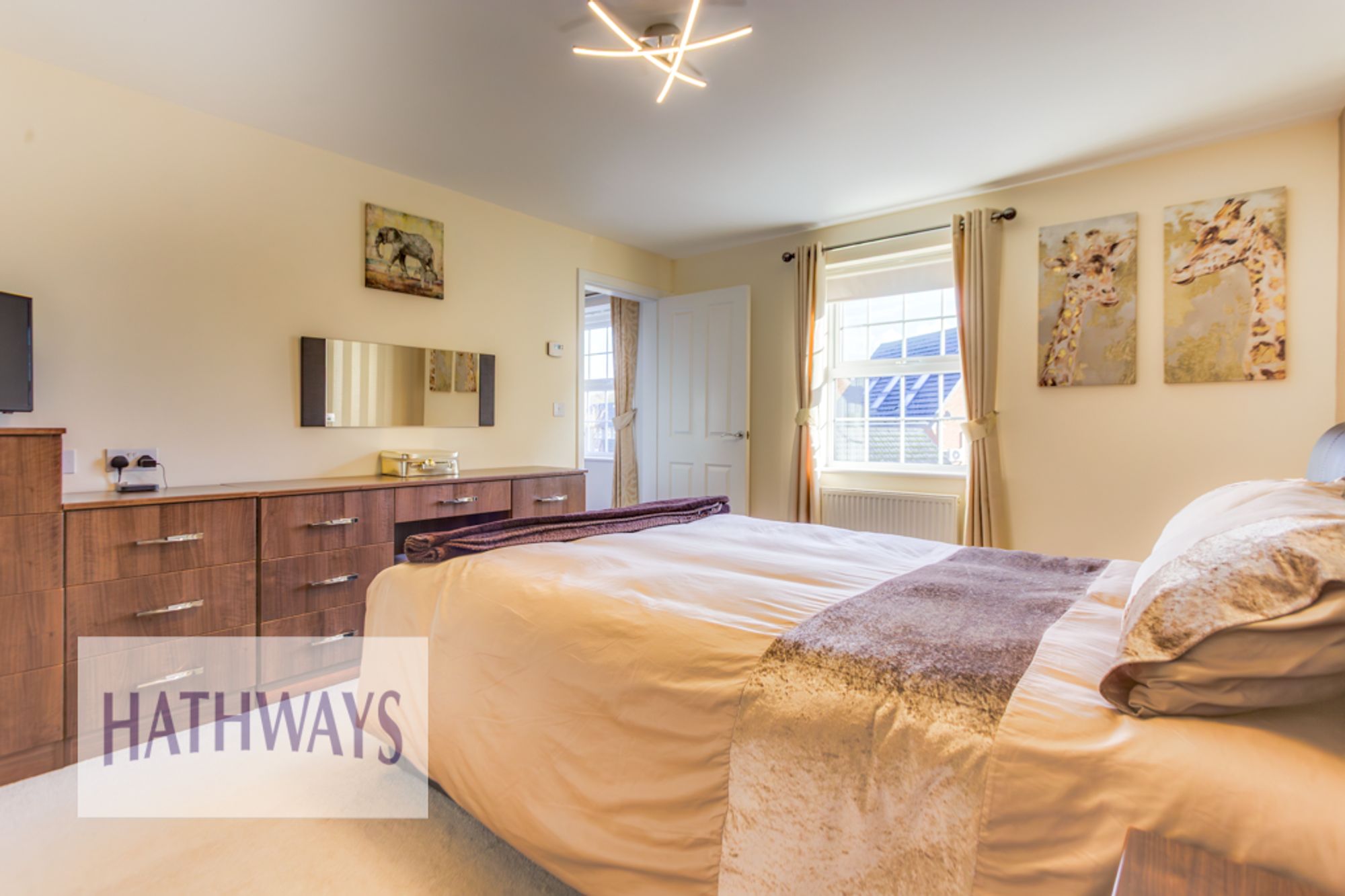 5 bed detached house for sale in Poppy Field Avenue, Cwmbran  - Property Image 27