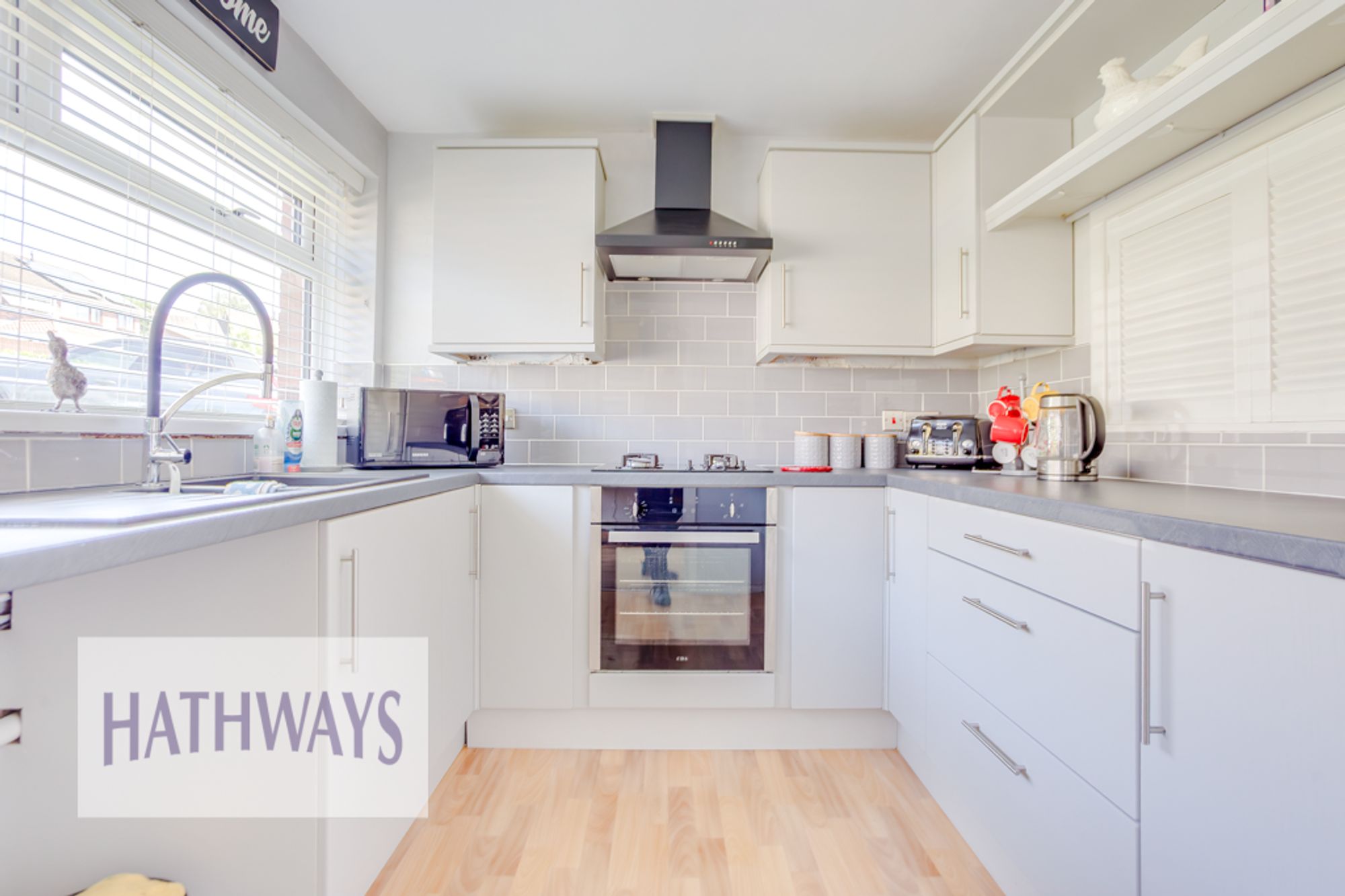 3 bed semi-detached house for sale in Walnut Drive, Newport 3