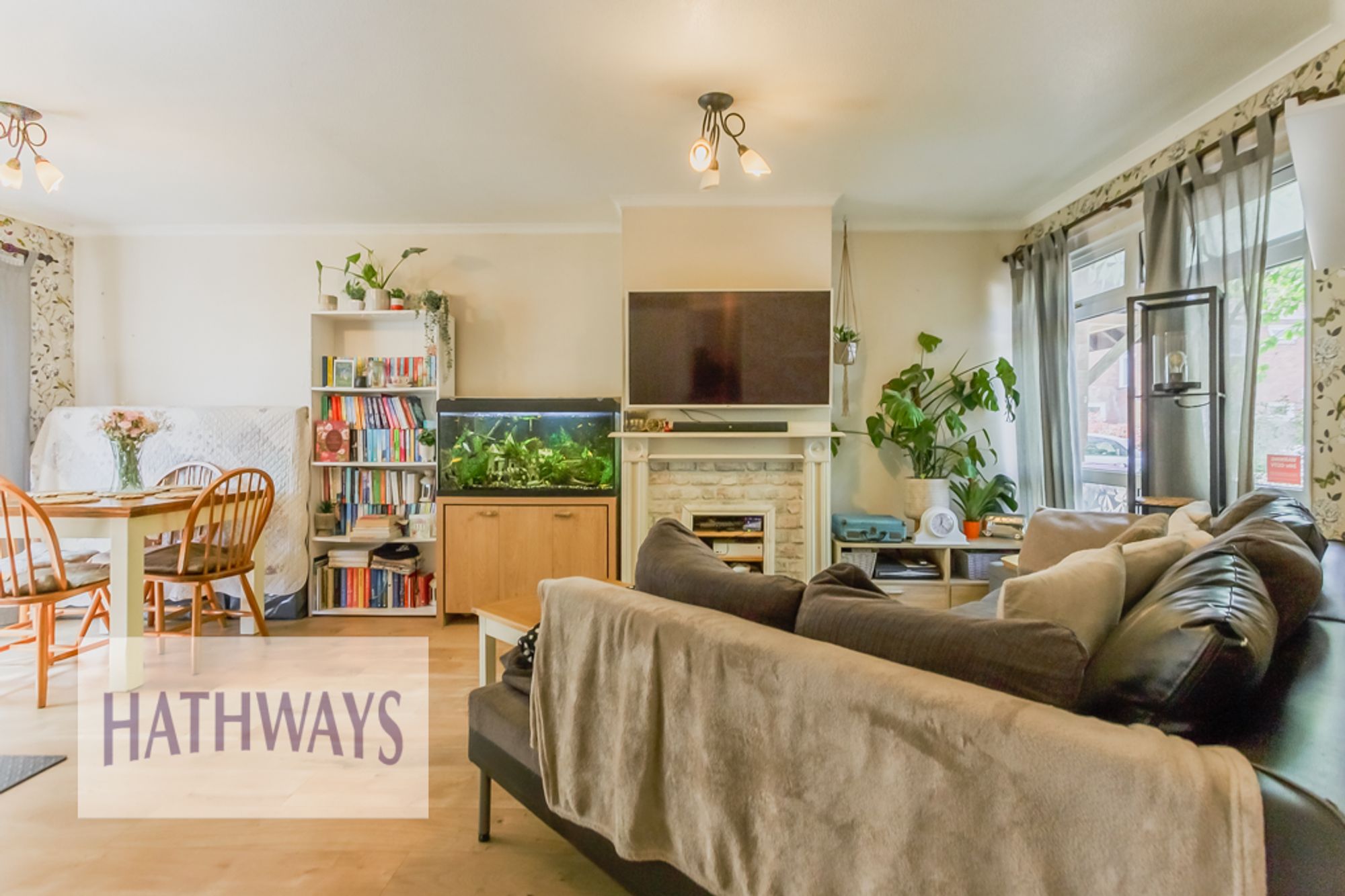 4 bed mid-terraced house for sale in Snowdon Court, Cwmbran 5