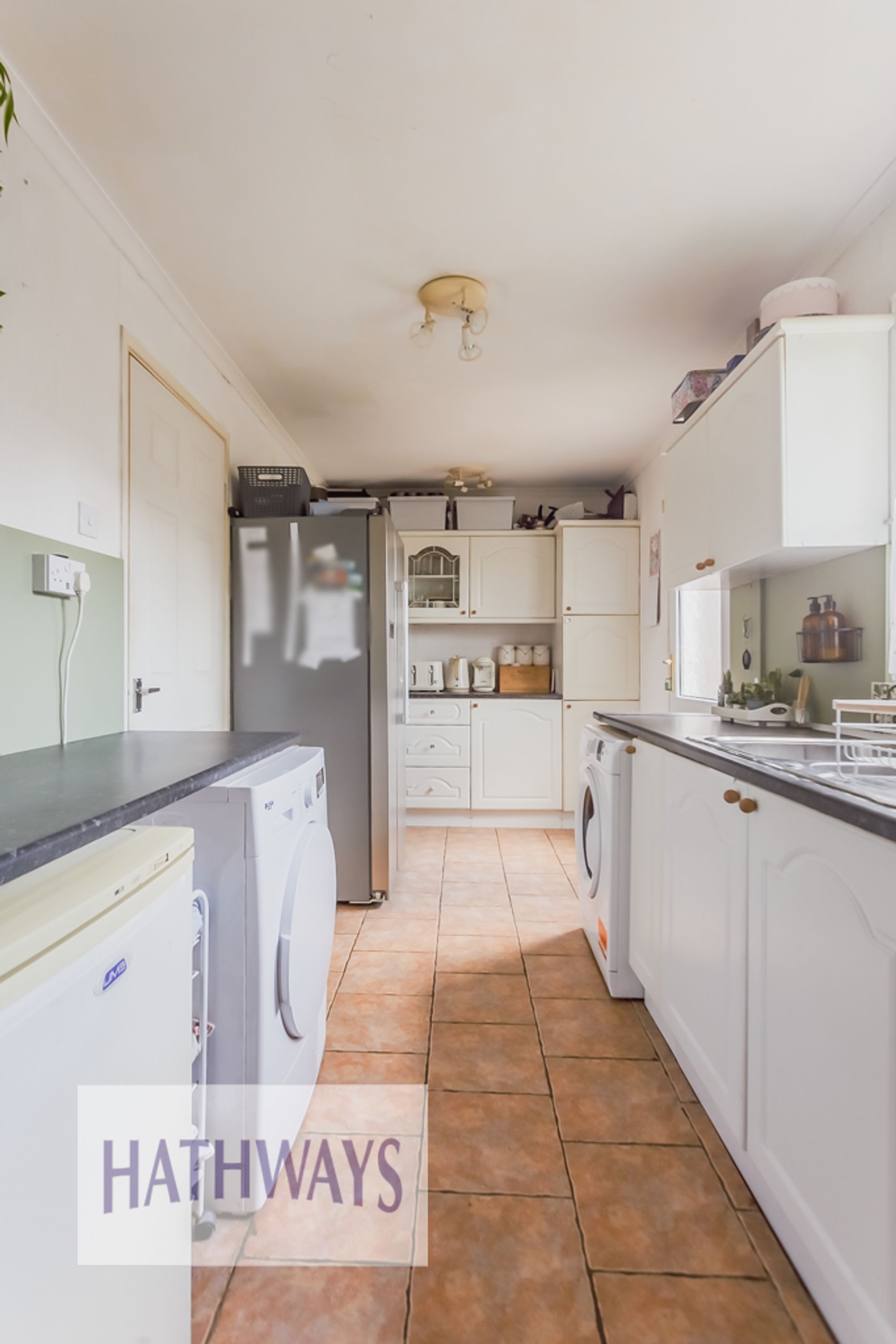 4 bed mid-terraced house for sale in Snowdon Court, Cwmbran  - Property Image 13