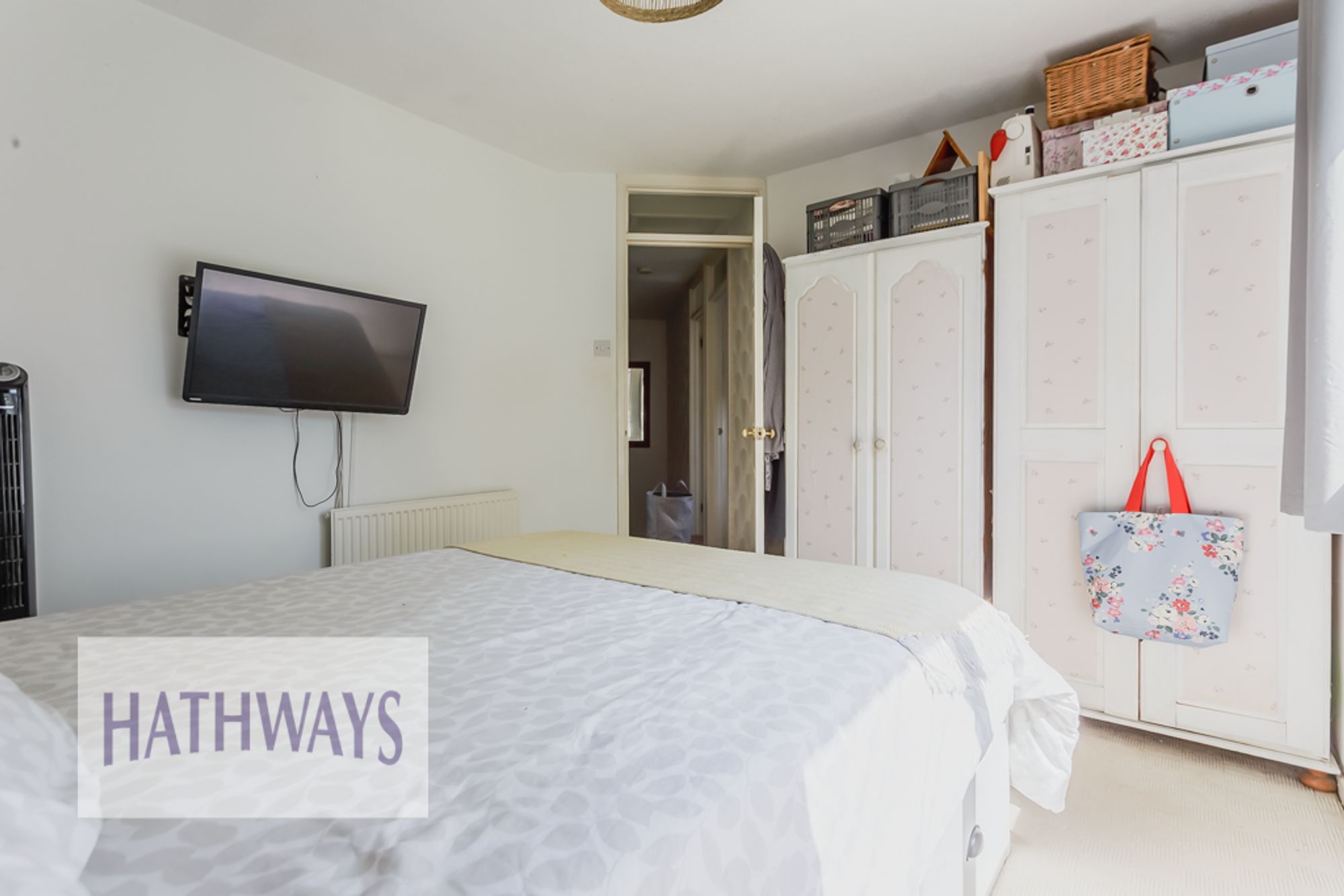 4 bed mid-terraced house for sale in Snowdon Court, Cwmbran 18