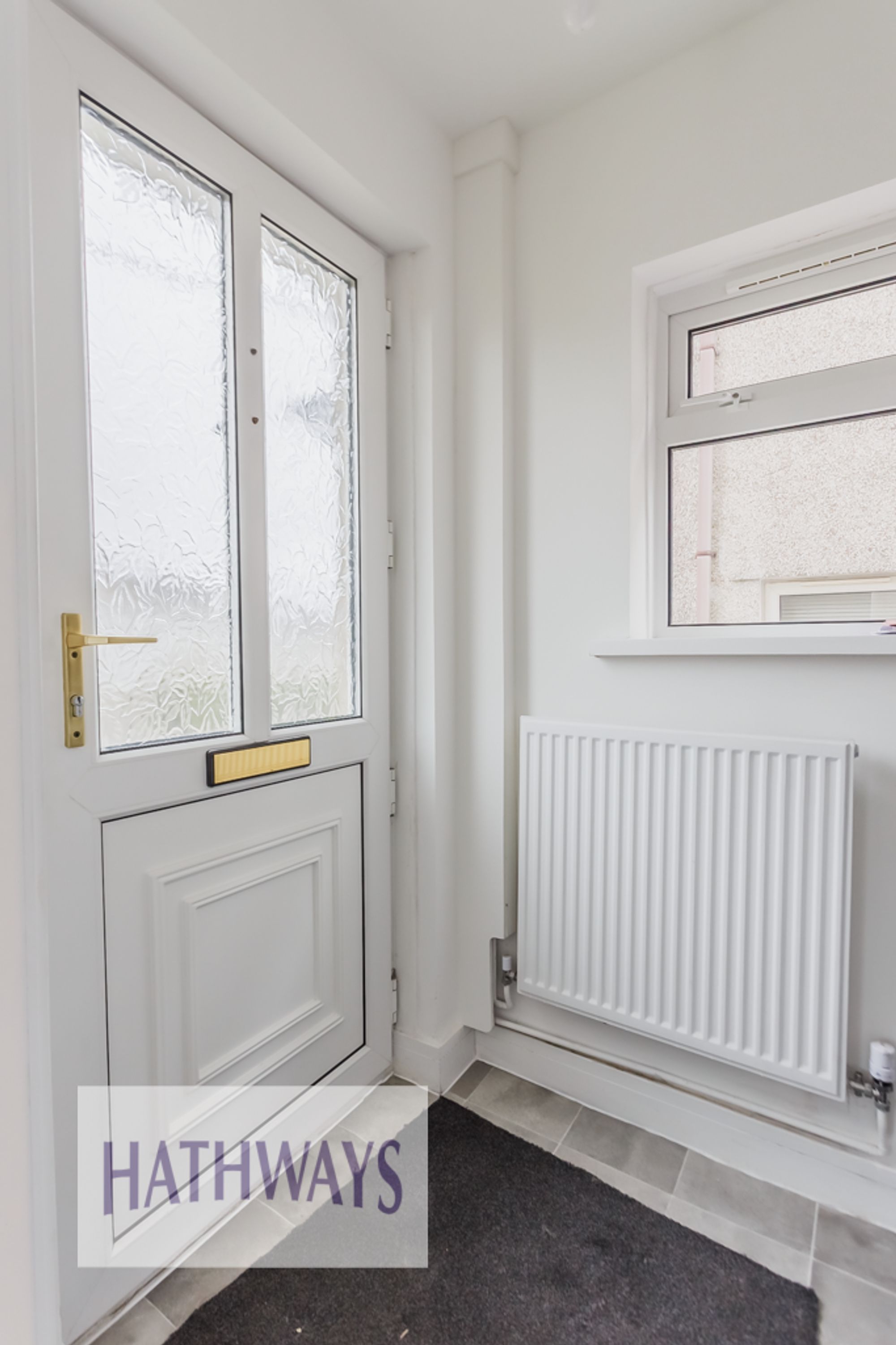 3 bed semi-detached house for sale in Penrhiw Avenue, Blackwood  - Property Image 5