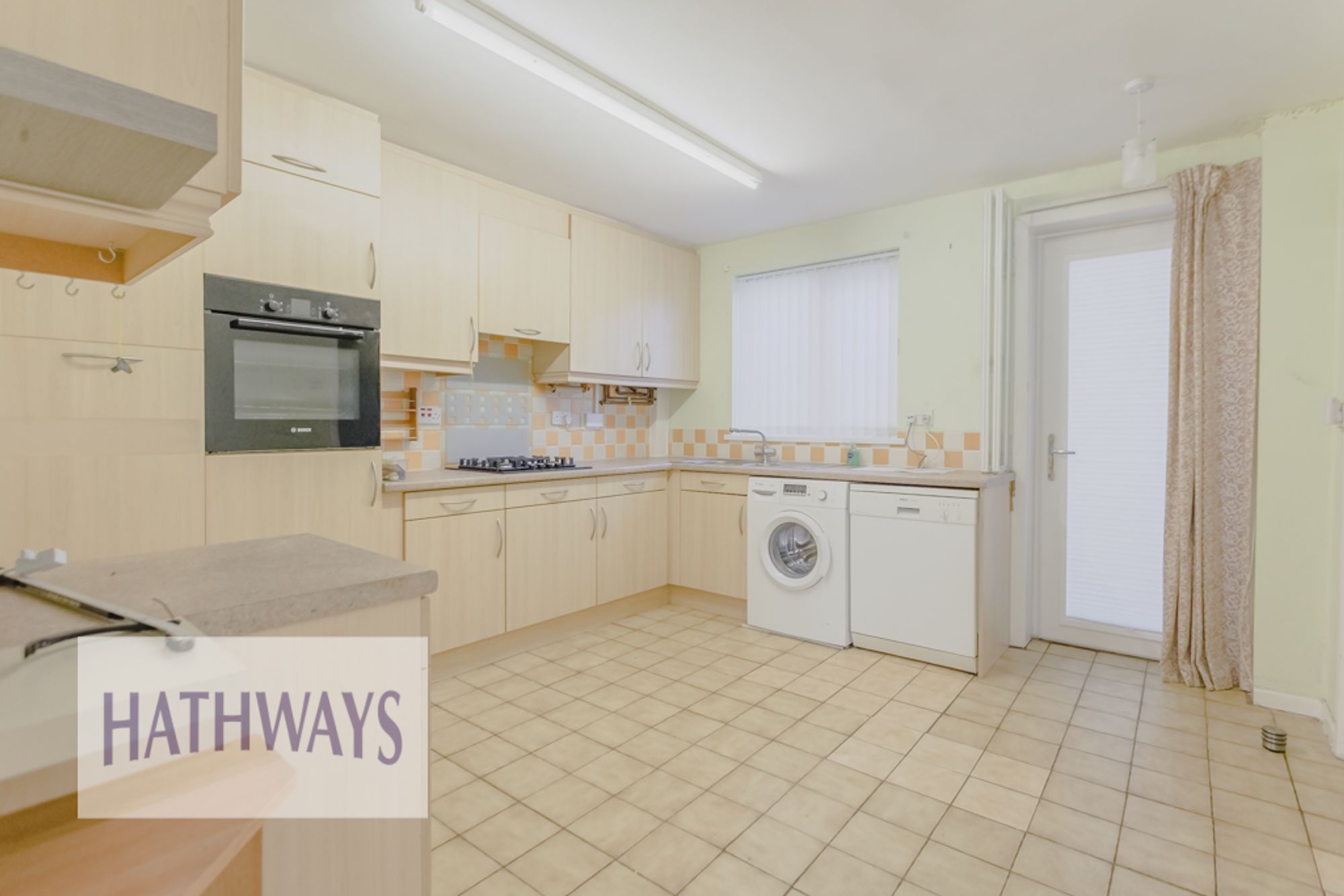 4 bed detached house for sale in Tram Road, Cwmbran  - Property Image 4