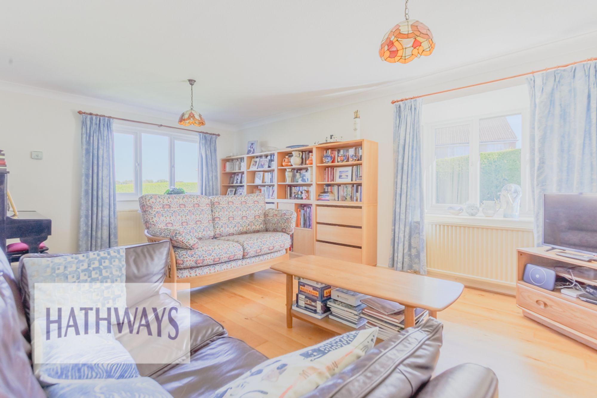 3 bed detached house for sale in Larch Close, Pontypool 6