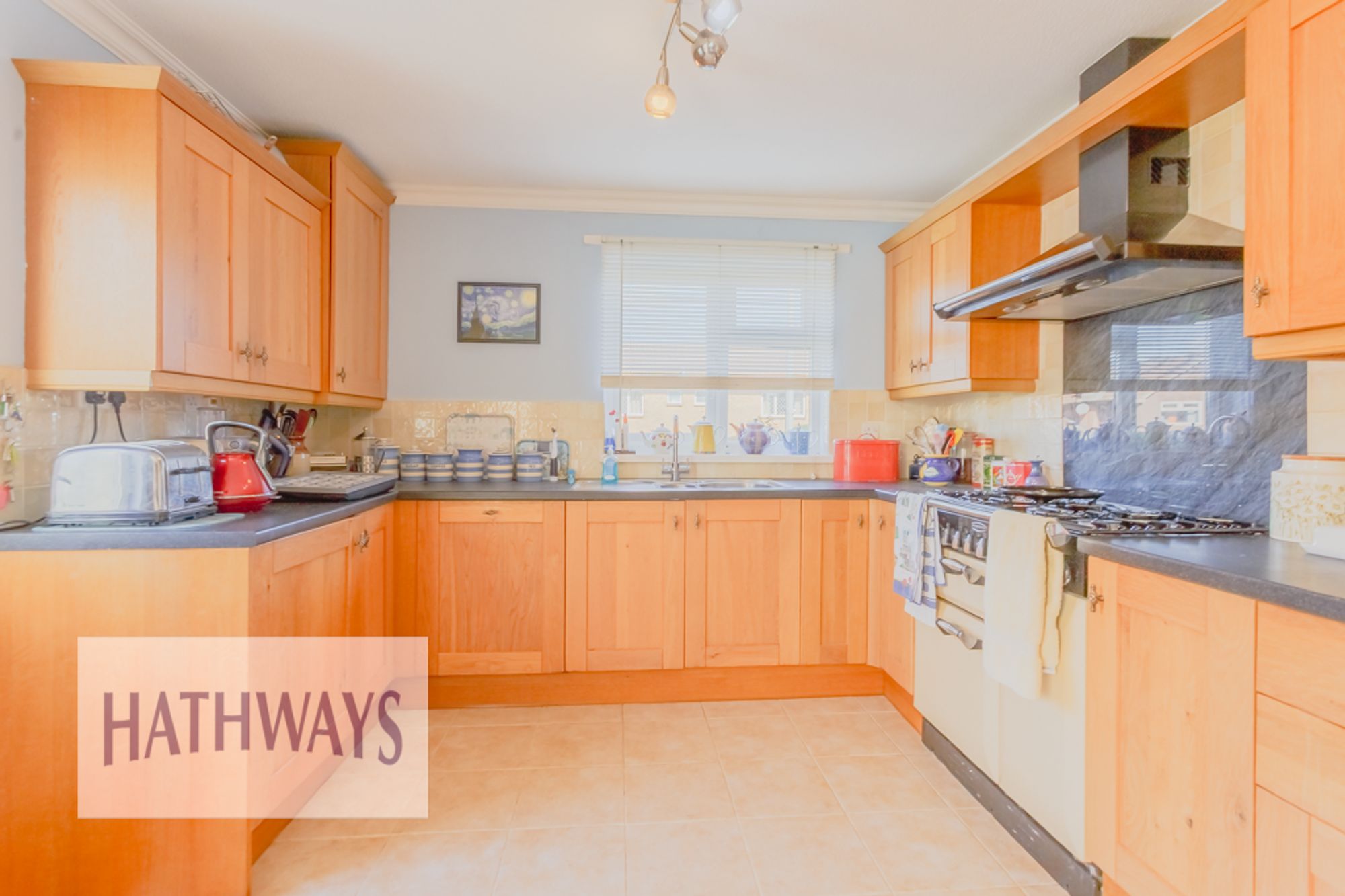 3 bed detached house for sale in Larch Close, Pontypool  - Property Image 10