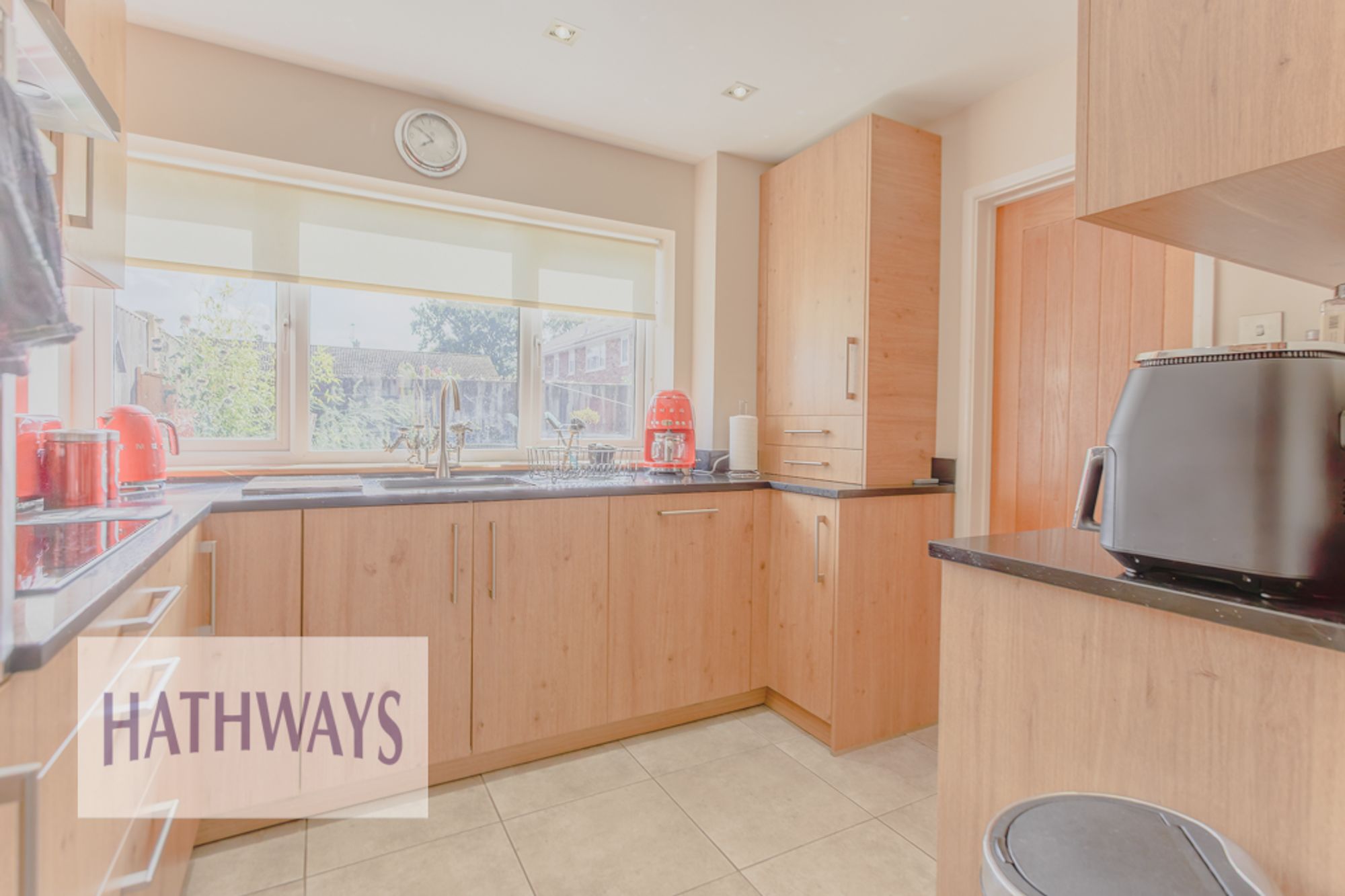 3 bed end of terrace house for sale in Caernarvon Crescent, Cwmbran 5