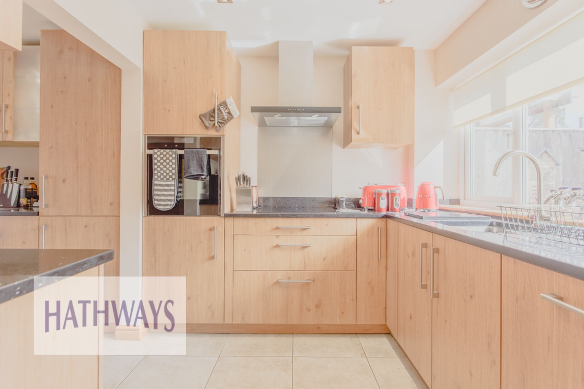 3 bed end of terrace house for sale in Caernarvon Crescent, Cwmbran  - Property Image 7
