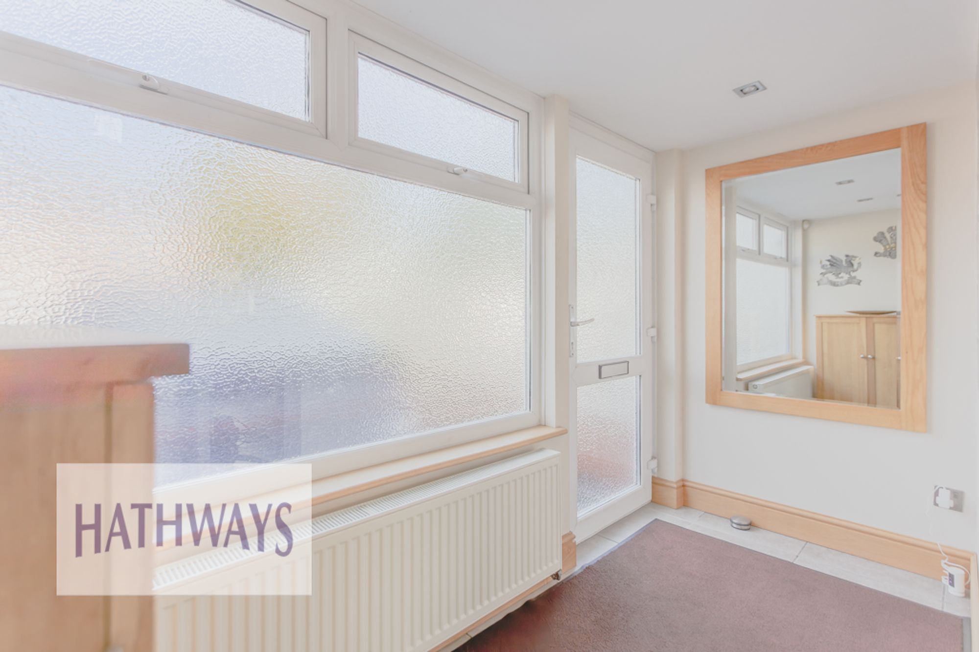 3 bed end of terrace house for sale in Caernarvon Crescent, Cwmbran  - Property Image 3
