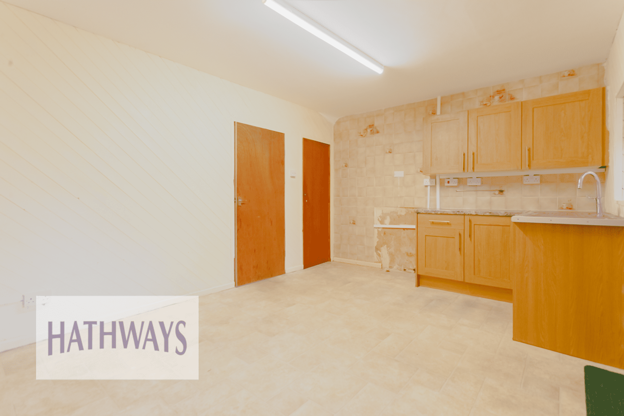 2 bed mid-terraced house for sale in Wesley Street, Cwmbran  - Property Image 11