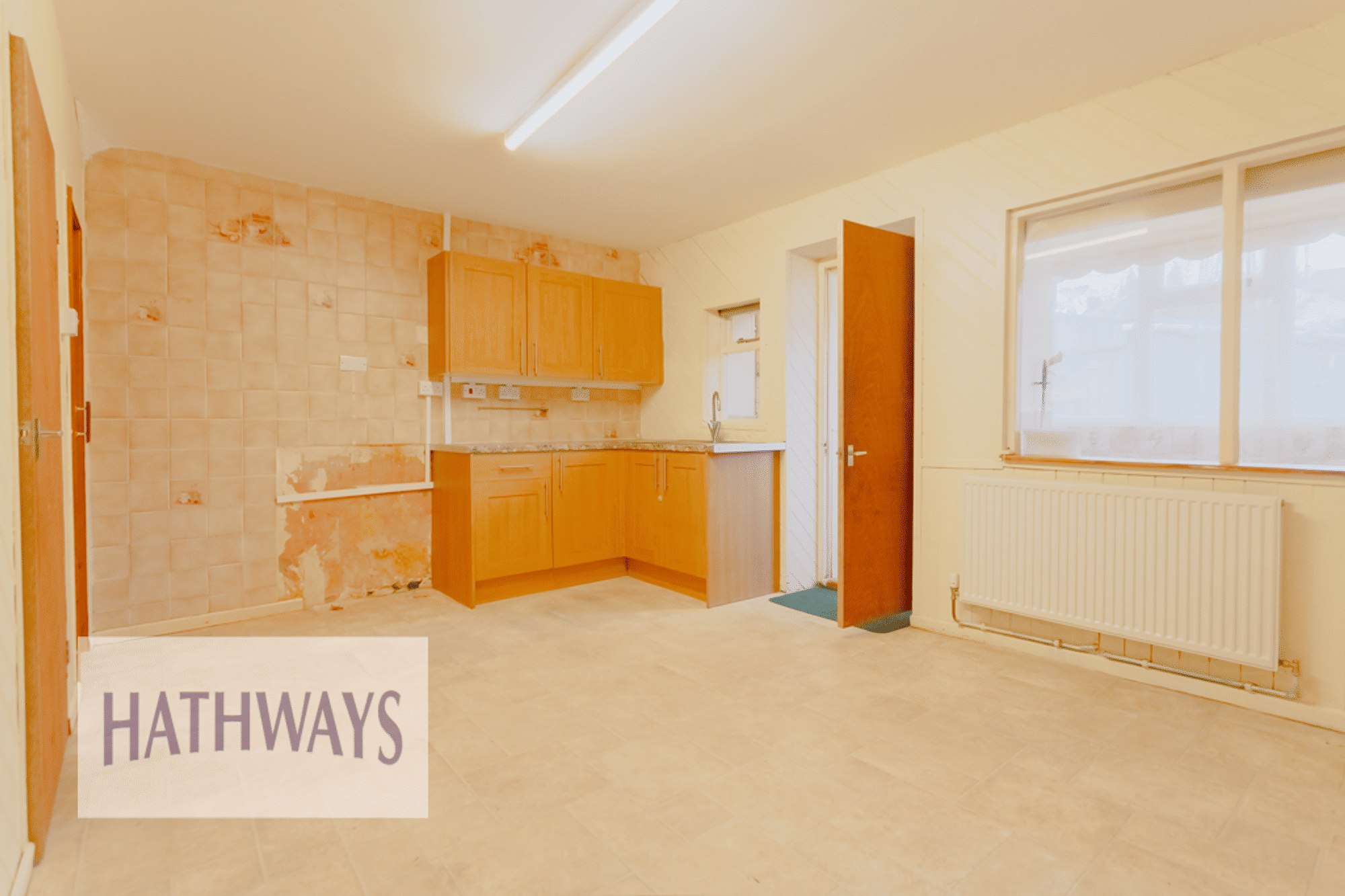 2 bed mid-terraced house for sale in Wesley Street, Cwmbran  - Property Image 8