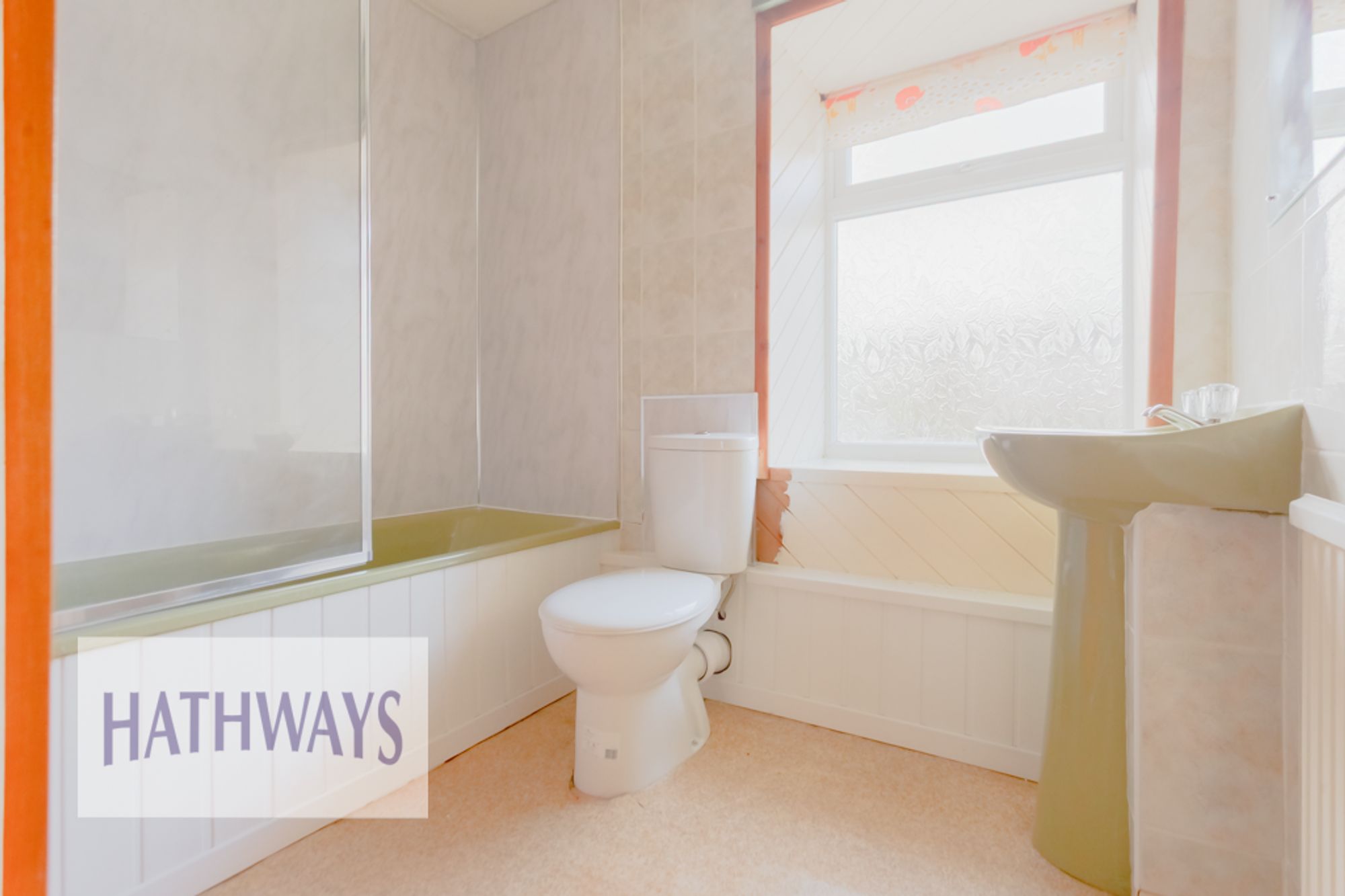 2 bed mid-terraced house for sale in Wesley Street, Cwmbran 21