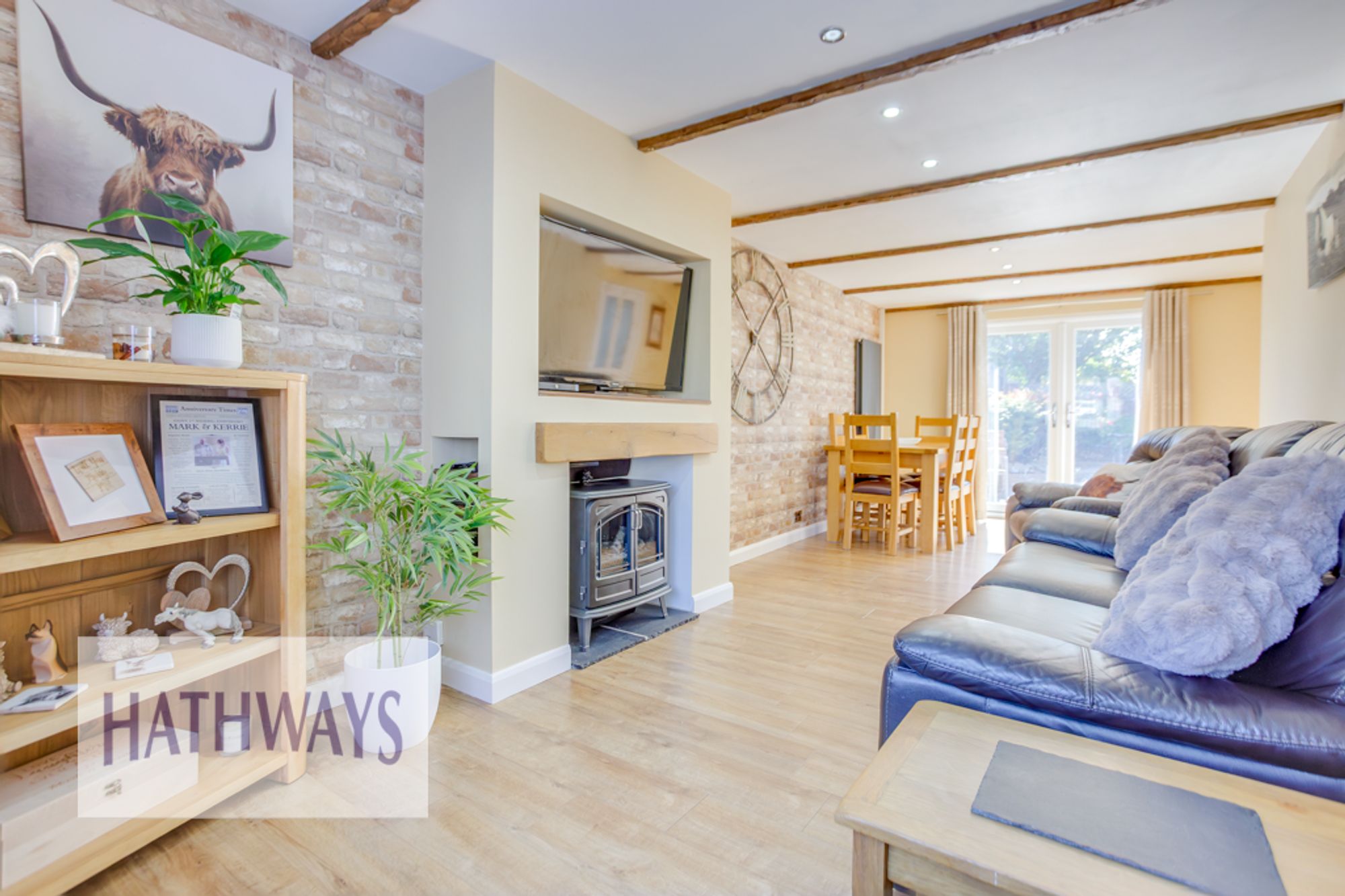 3 bed end of terrace house for sale in Bryncelyn Road, Cwmbran  - Property Image 5