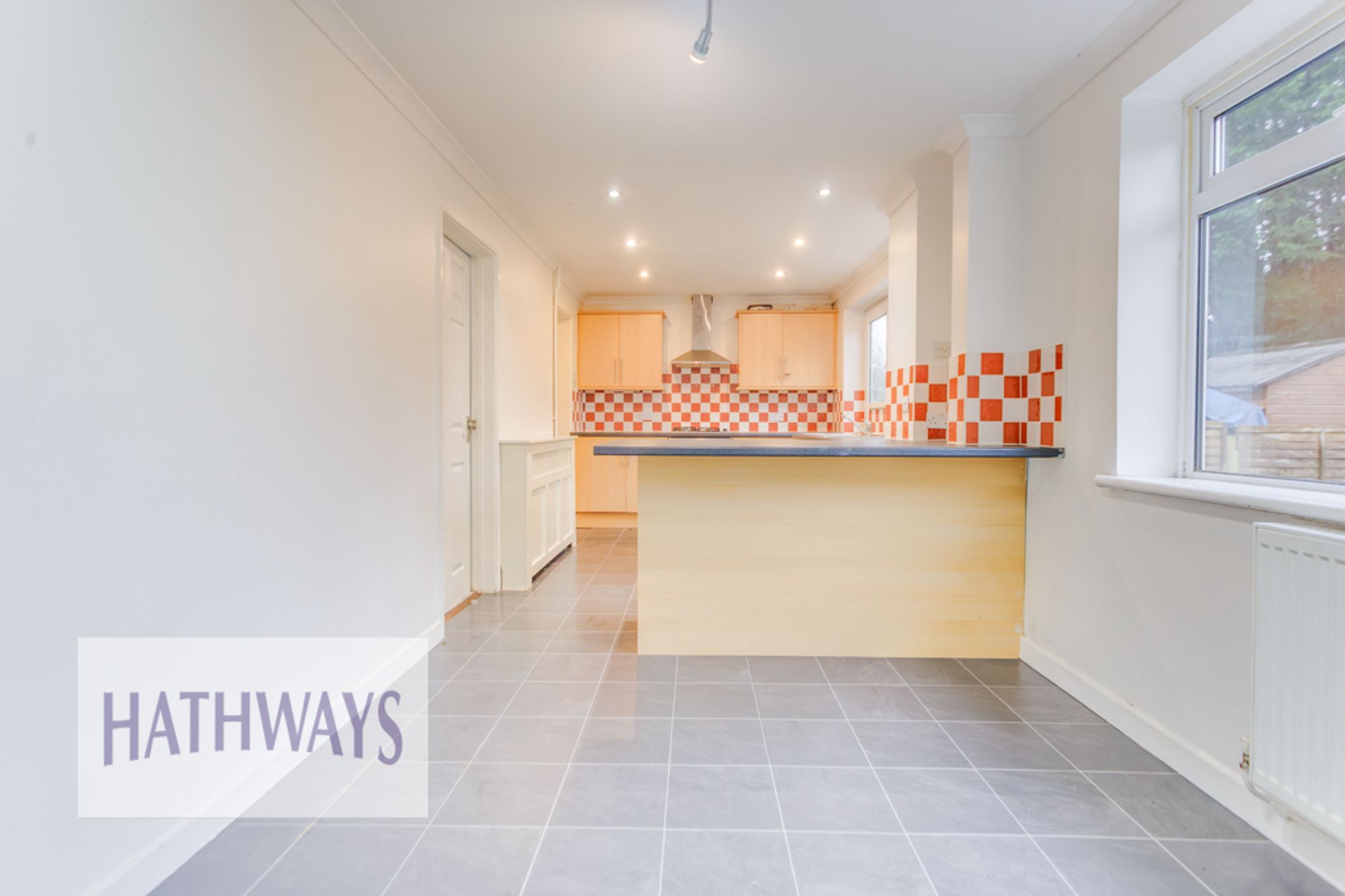 3 bed terraced house for sale in Manorbier Drive, Cwmbran  - Property Image 14