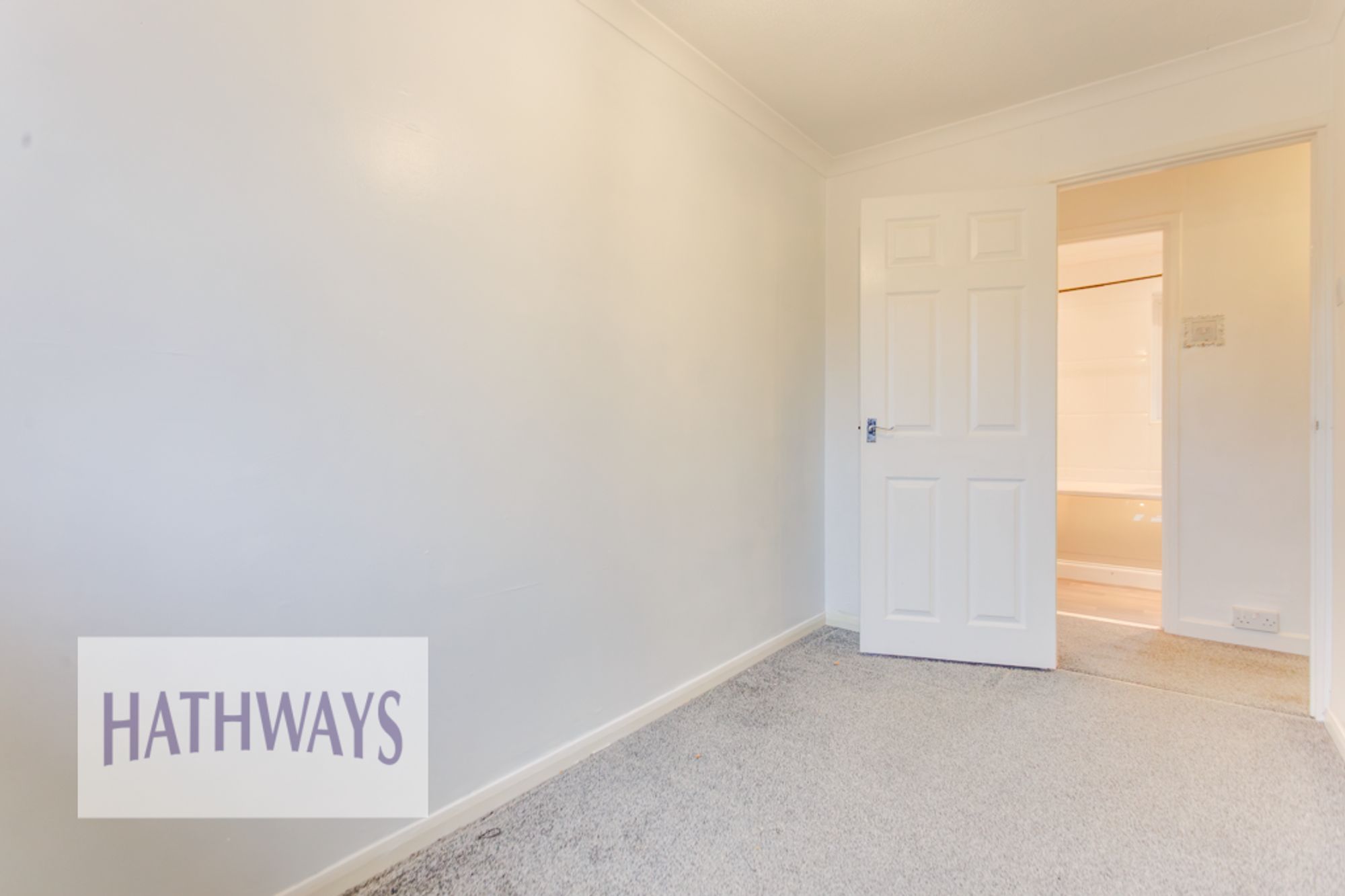 3 bed terraced house for sale in Manorbier Drive, Cwmbran  - Property Image 28