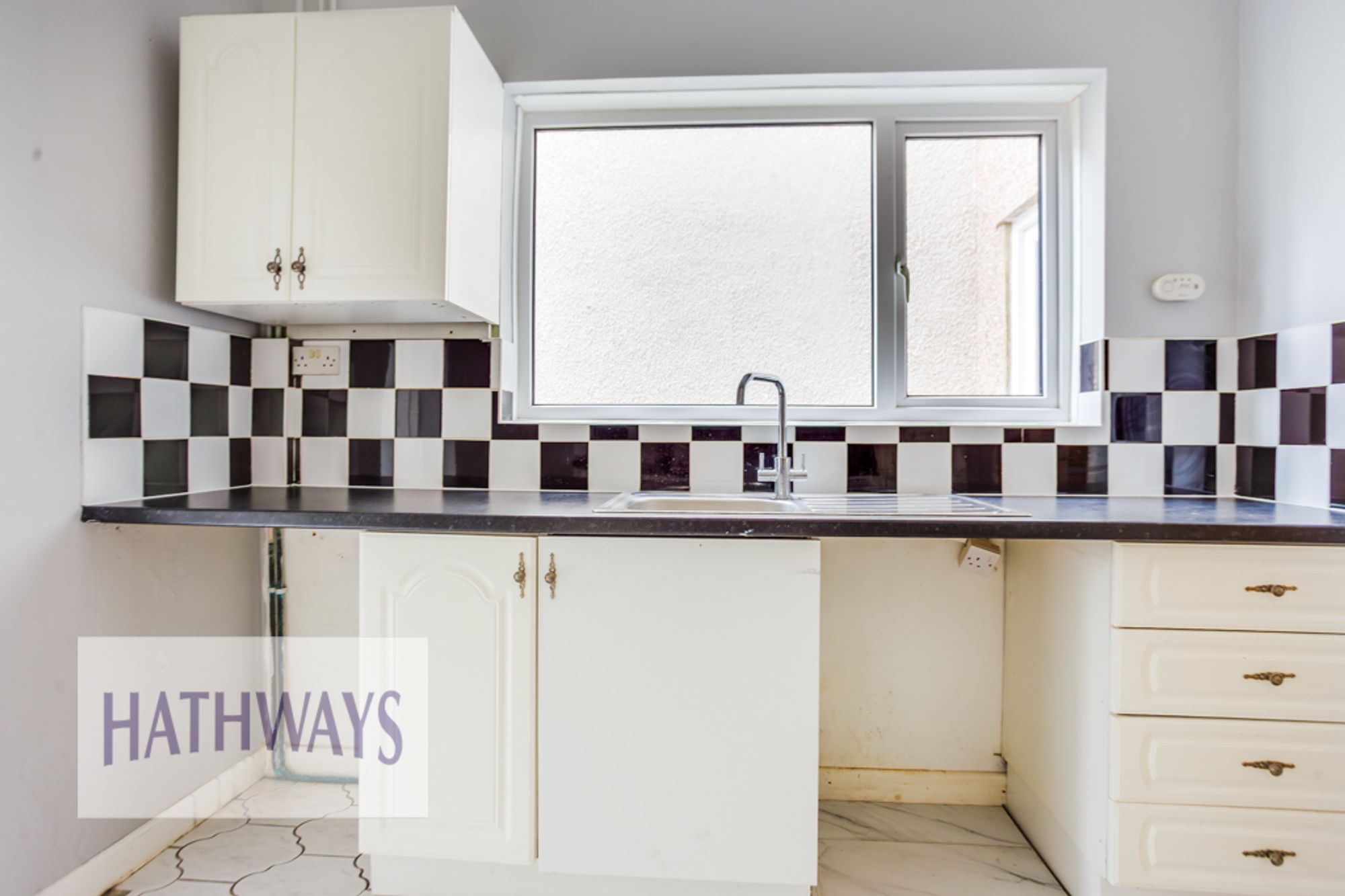 3 bed terraced house for sale in Wheeler Street, Newport  - Property Image 13