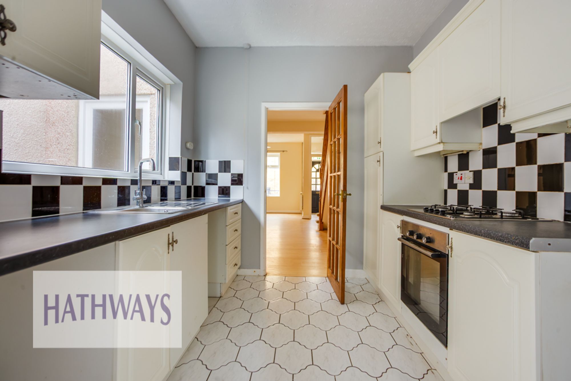 3 bed terraced house for sale in Wheeler Street, Newport 9