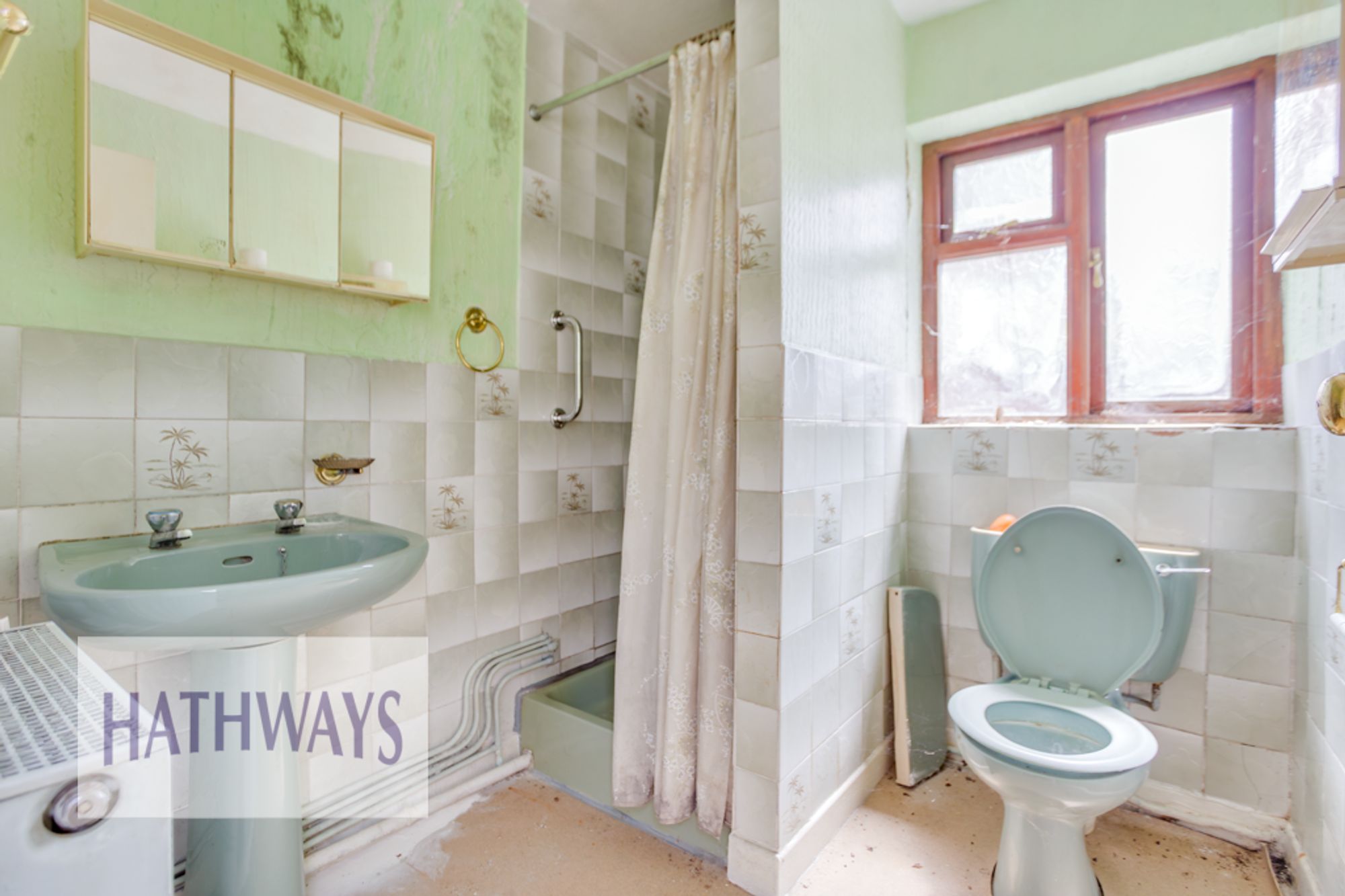3 bed mid-terraced house for sale in Grove Place, Pontypool  - Property Image 16