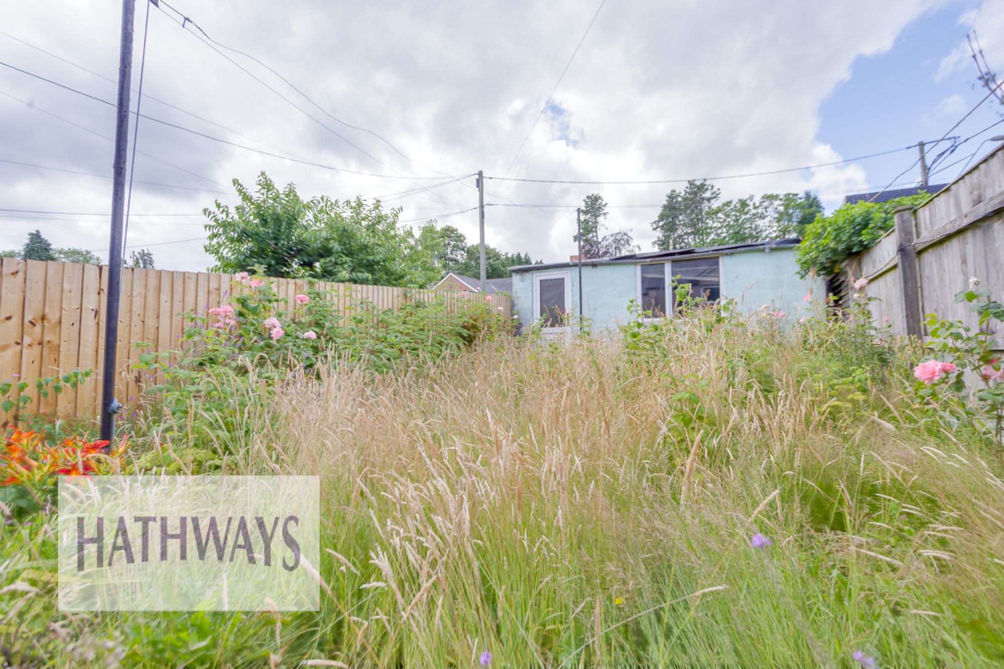 3 bed mid-terraced house for sale in Grove Place, Pontypool 31