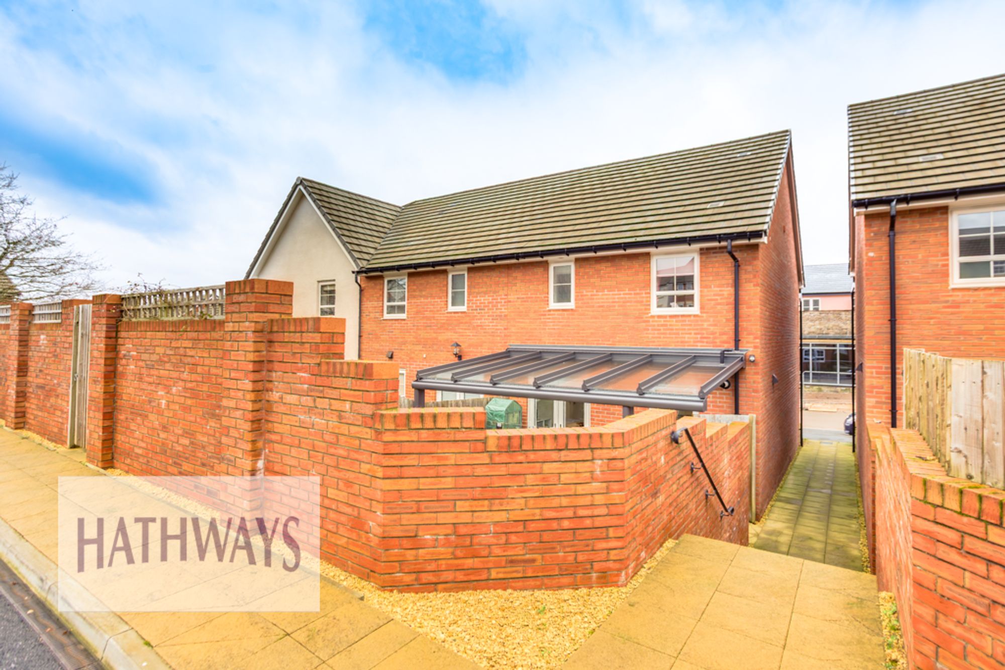 3 bed semi-detached house for sale in Alba Avenue, Cwmbran 38