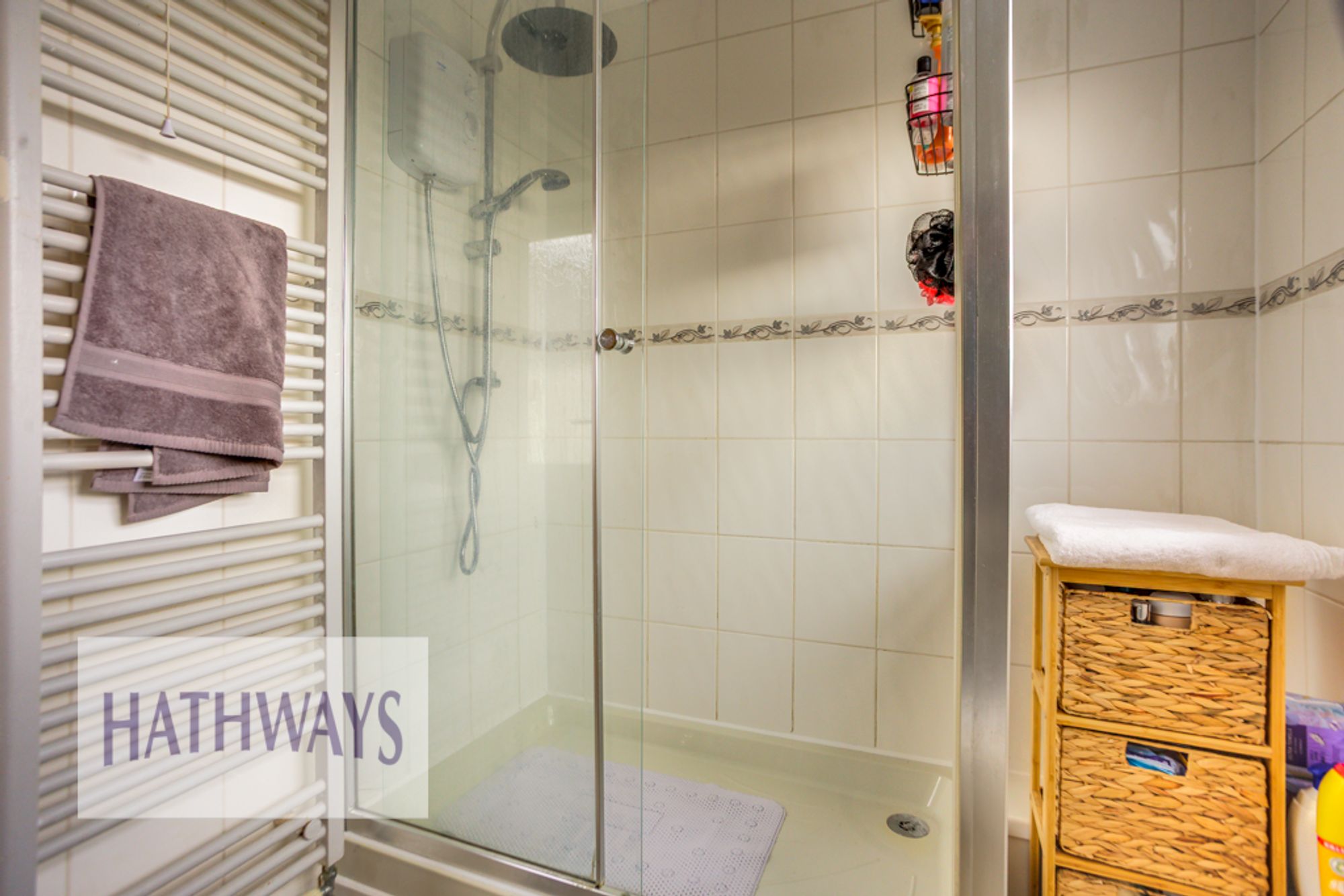 3 bed end of terrace house for sale in Gilwern Place, Cwmbran 18