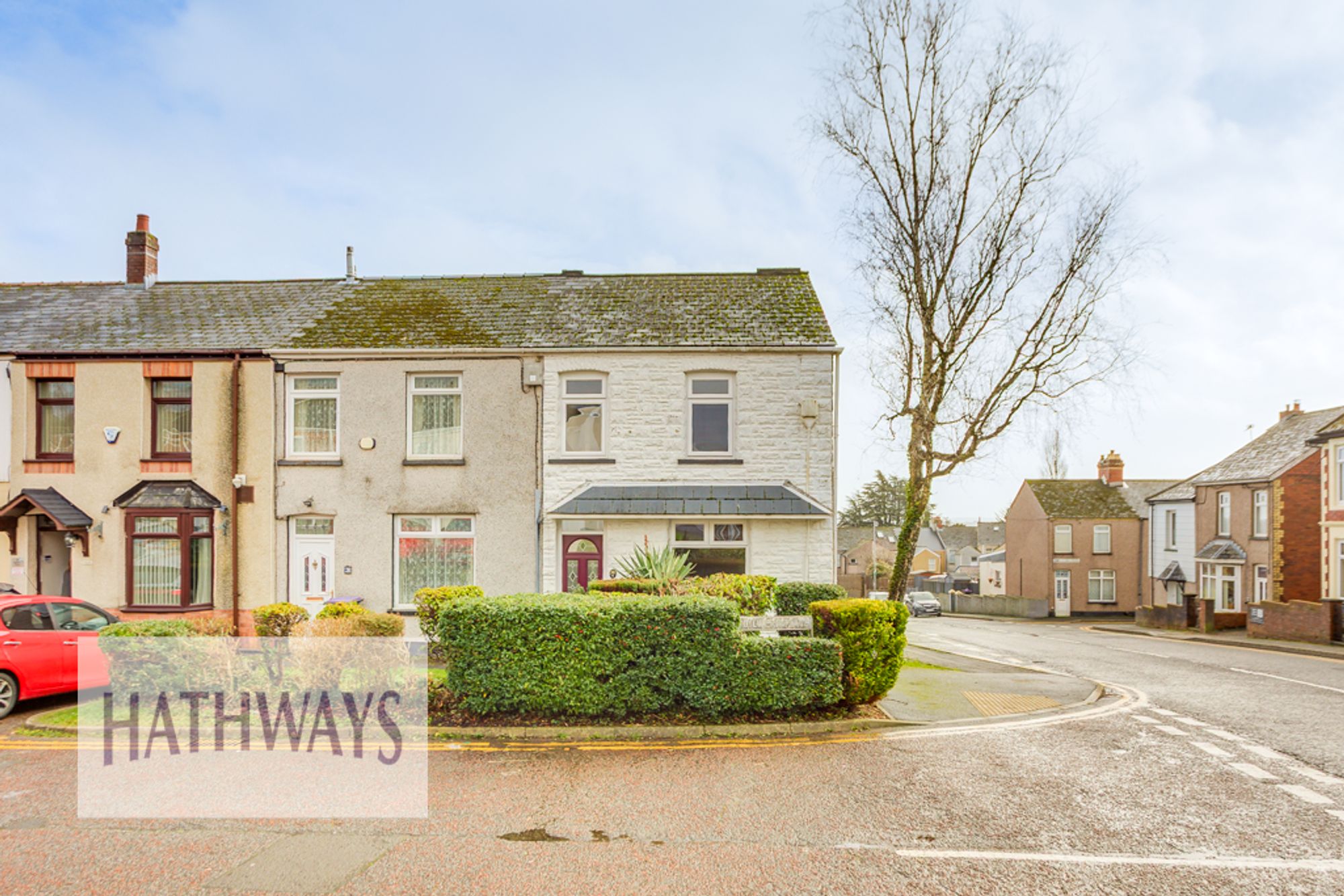 3 bed end of terrace house for sale in Gilwern Place, Cwmbran - Property Image 1