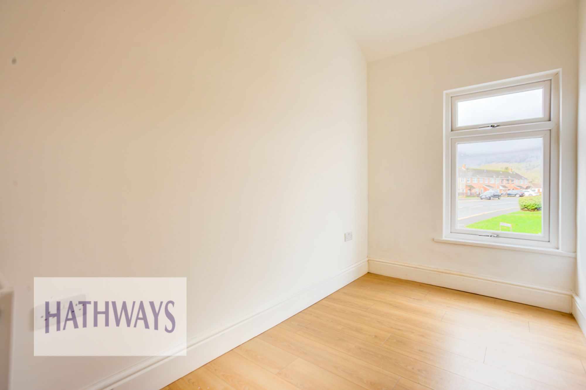 3 bed end of terrace house for sale in Gilwern Place, Cwmbran 26