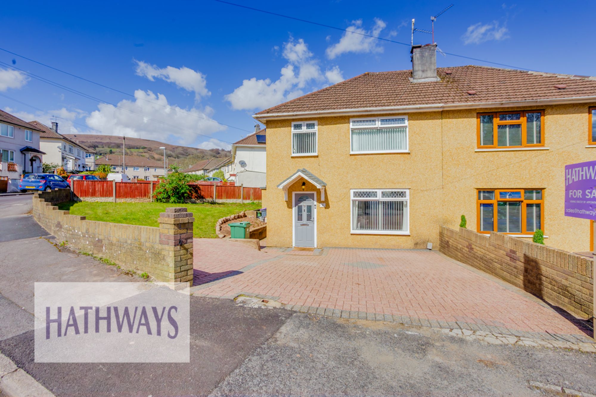 3 bed semi-detached house for sale in Crown Close, Cwmbran - Property Image 1