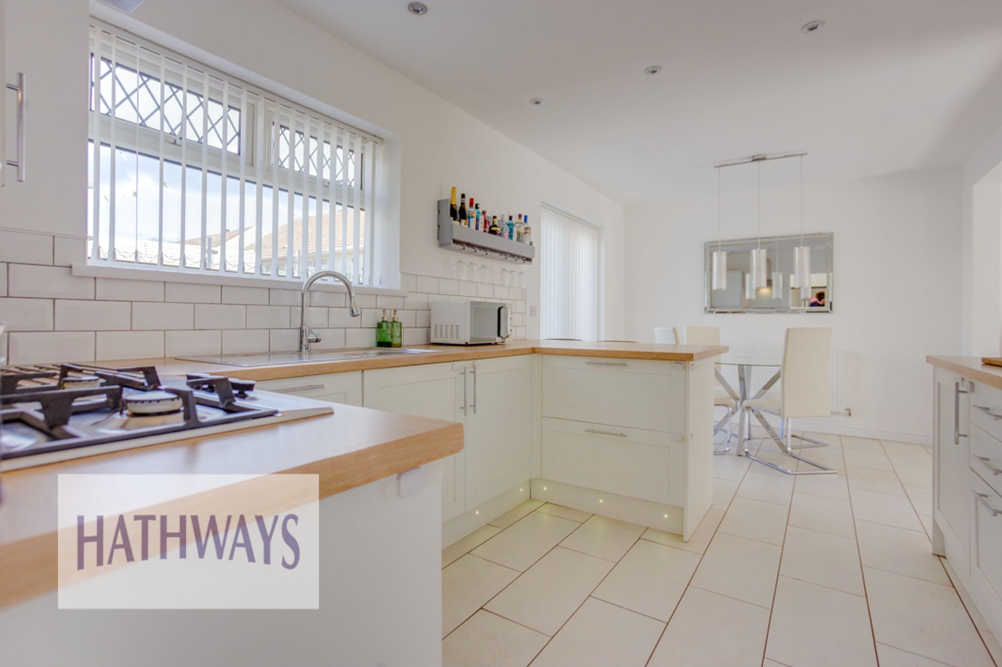 3 bed semi-detached house for sale in Crown Close, Cwmbran  - Property Image 9