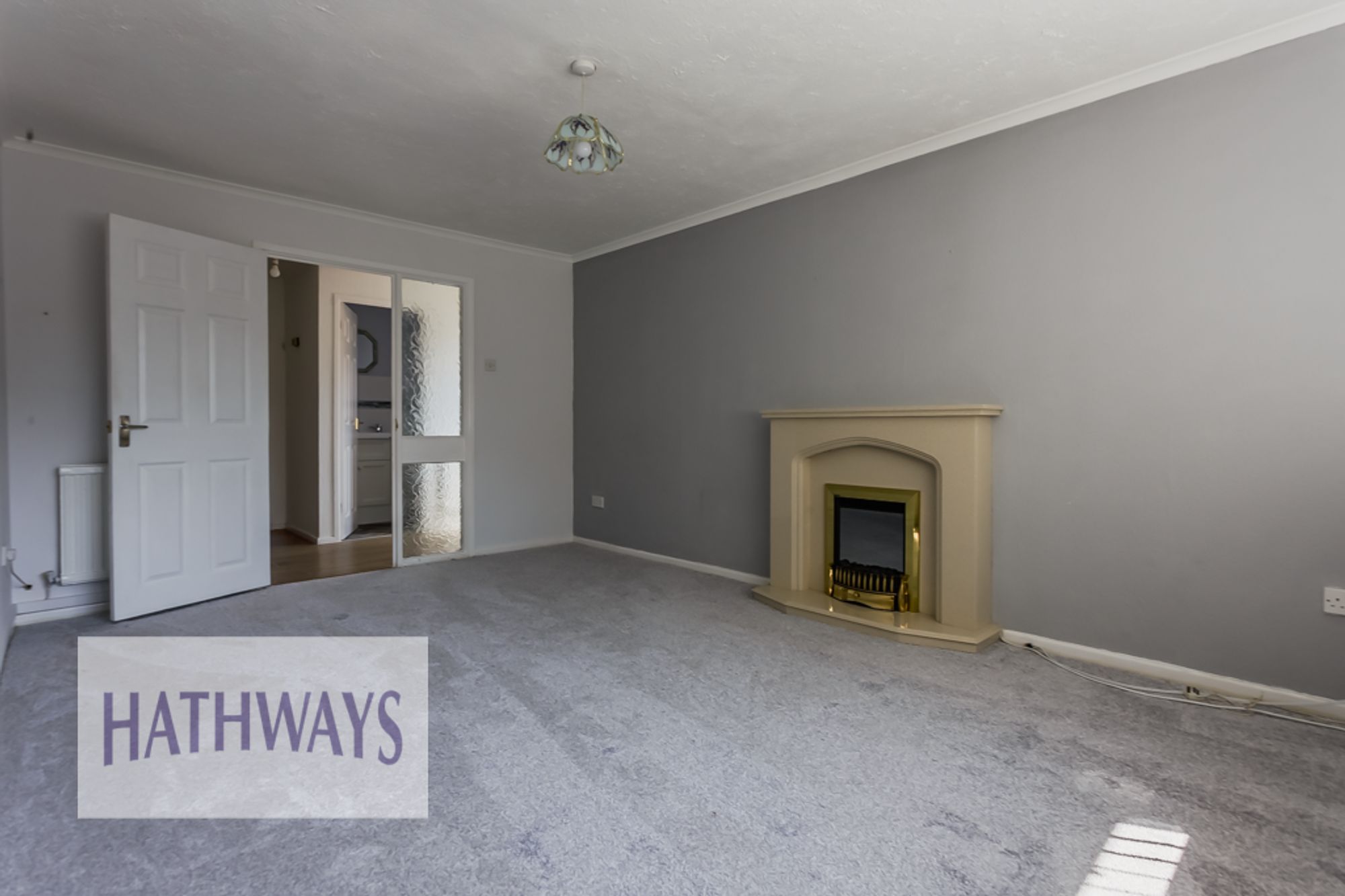 4 bed detached house to rent in The Brades, Newport  - Property Image 3