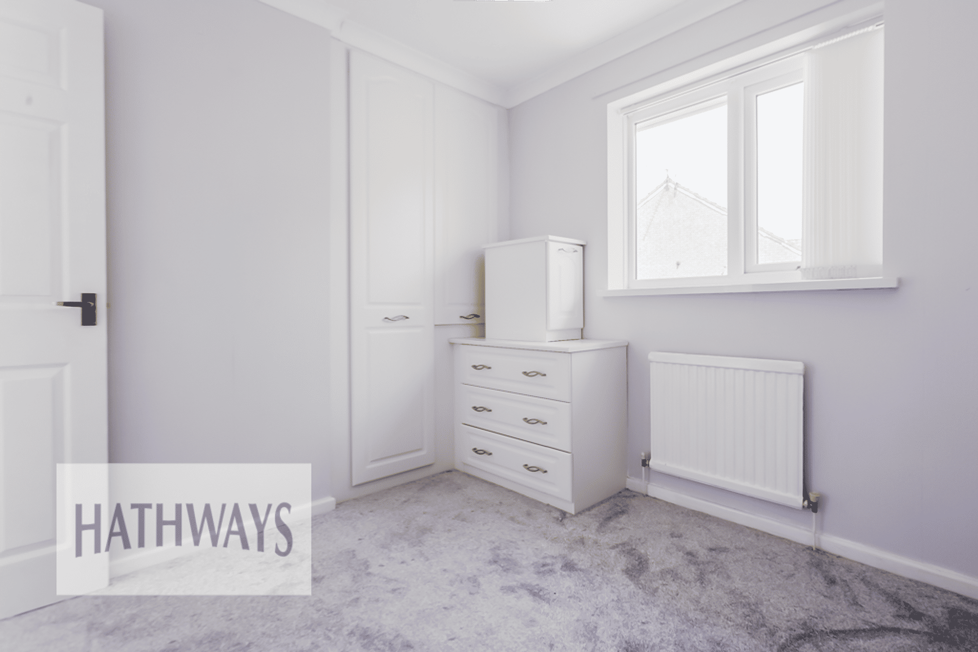 4 bed detached house to rent in The Brades, Newport 28