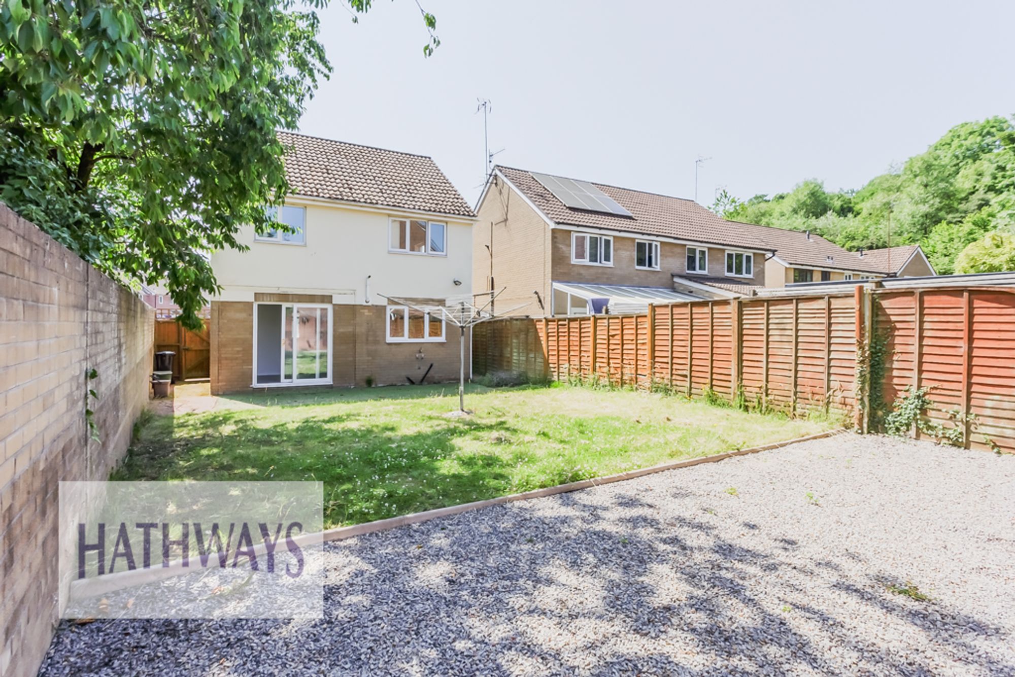 4 bed detached house to rent in The Brades, Newport 39