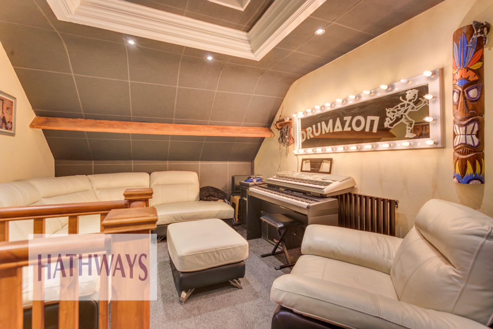 5 bed detached house for sale in Victoria Road, Pontypool 33