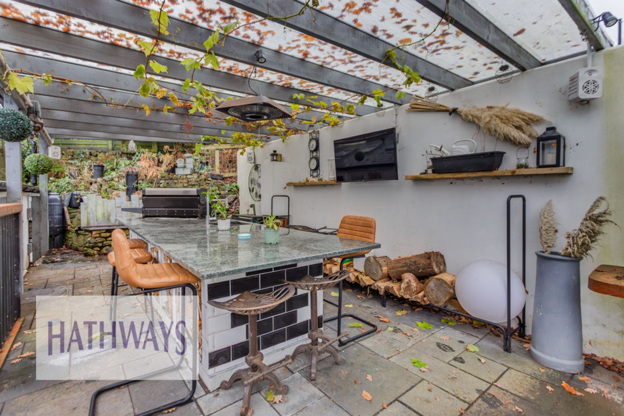 5 bed detached house for sale in Victoria Road, Pontypool  - Property Image 91