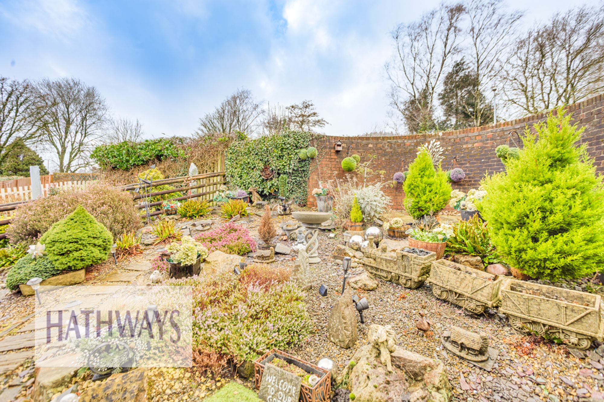 3 bed semi-detached house for sale in Wern Fach Court, Cwmbran 30