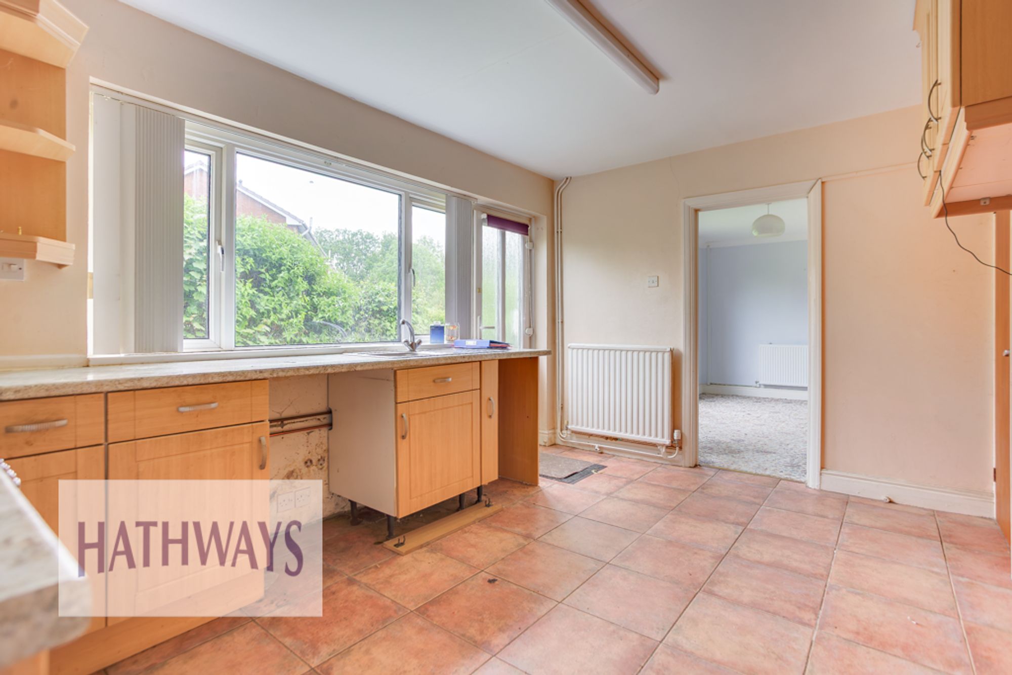 3 bed detached house for sale in Afon Close, Pontypool 14