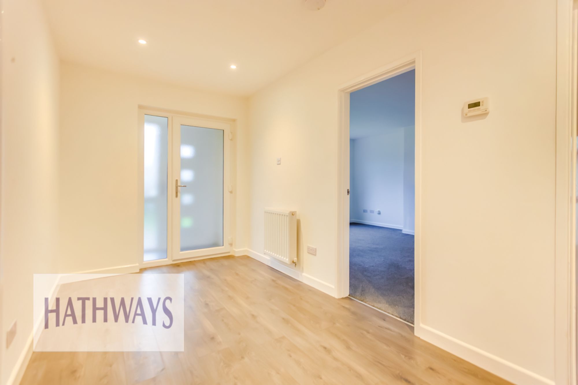 2 bed detached bungalow to rent in Cefn Close, Croesyceiliog, NP44  - Property Image 11