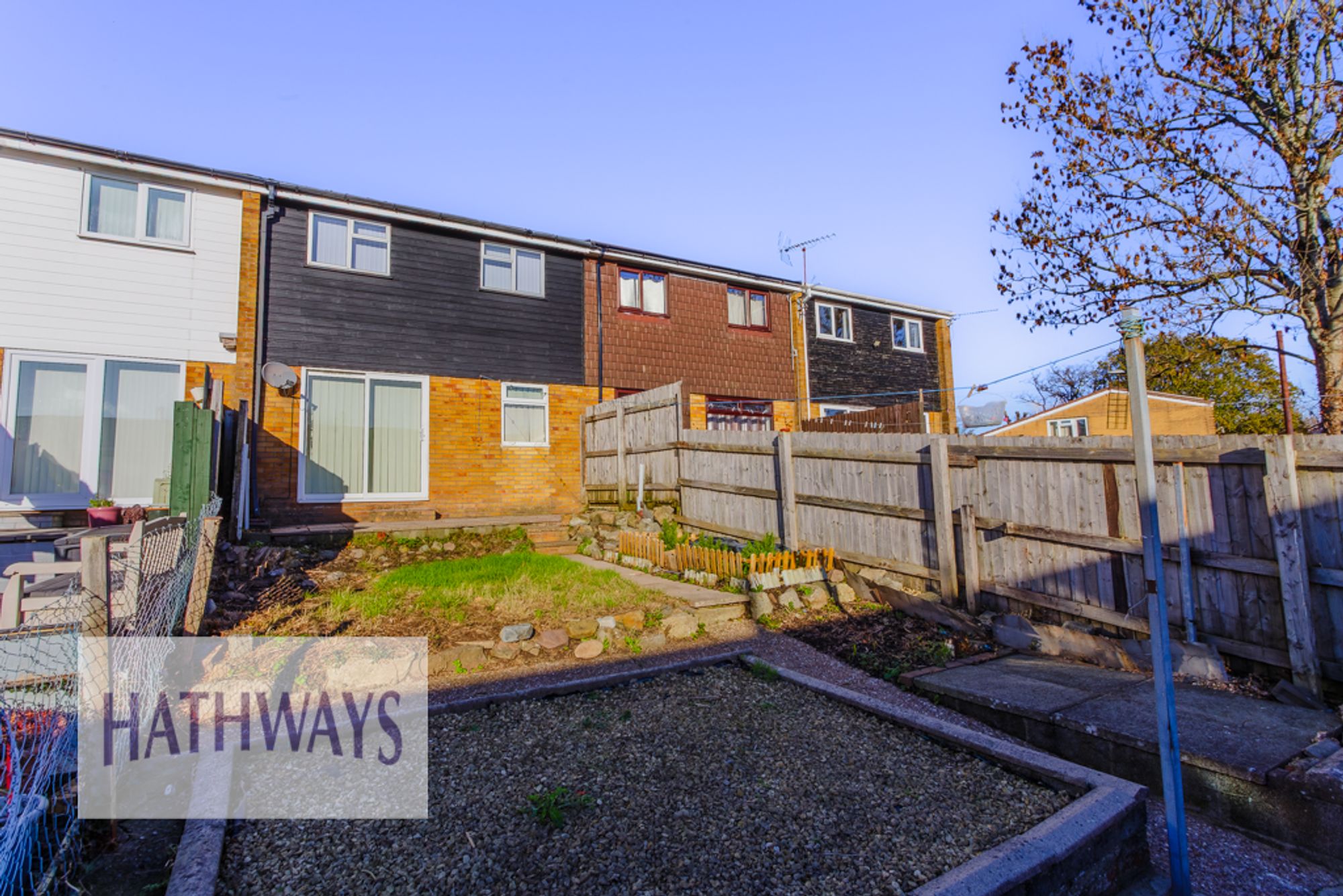 3 bed mid-terraced house for sale in Cresswell Walk, Cwmbran 33