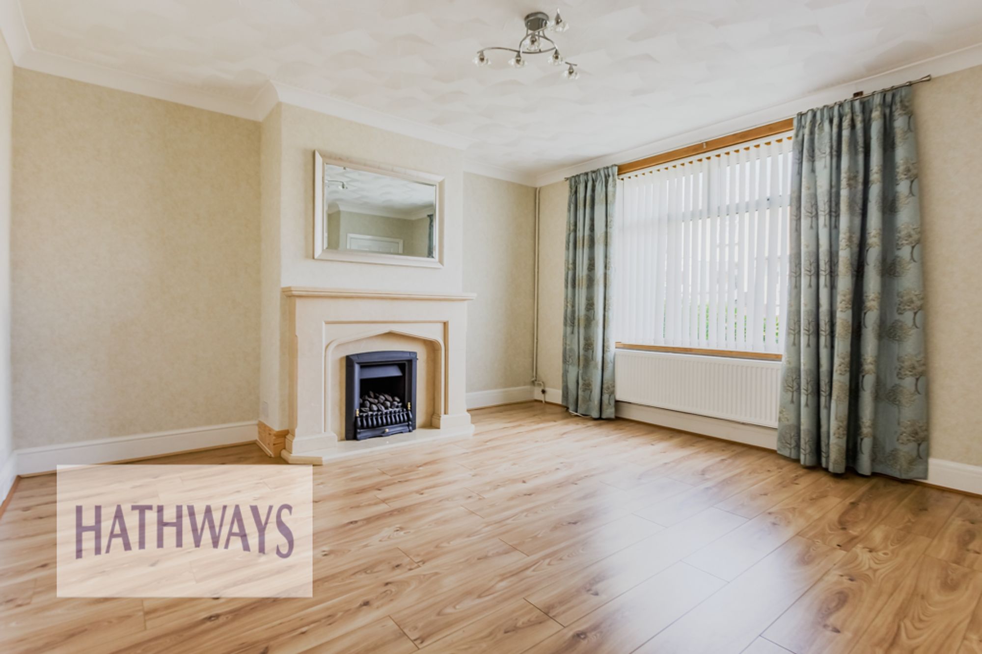 3 bed semi-detached house for sale in Clark Avenue, Cwmbran 6
