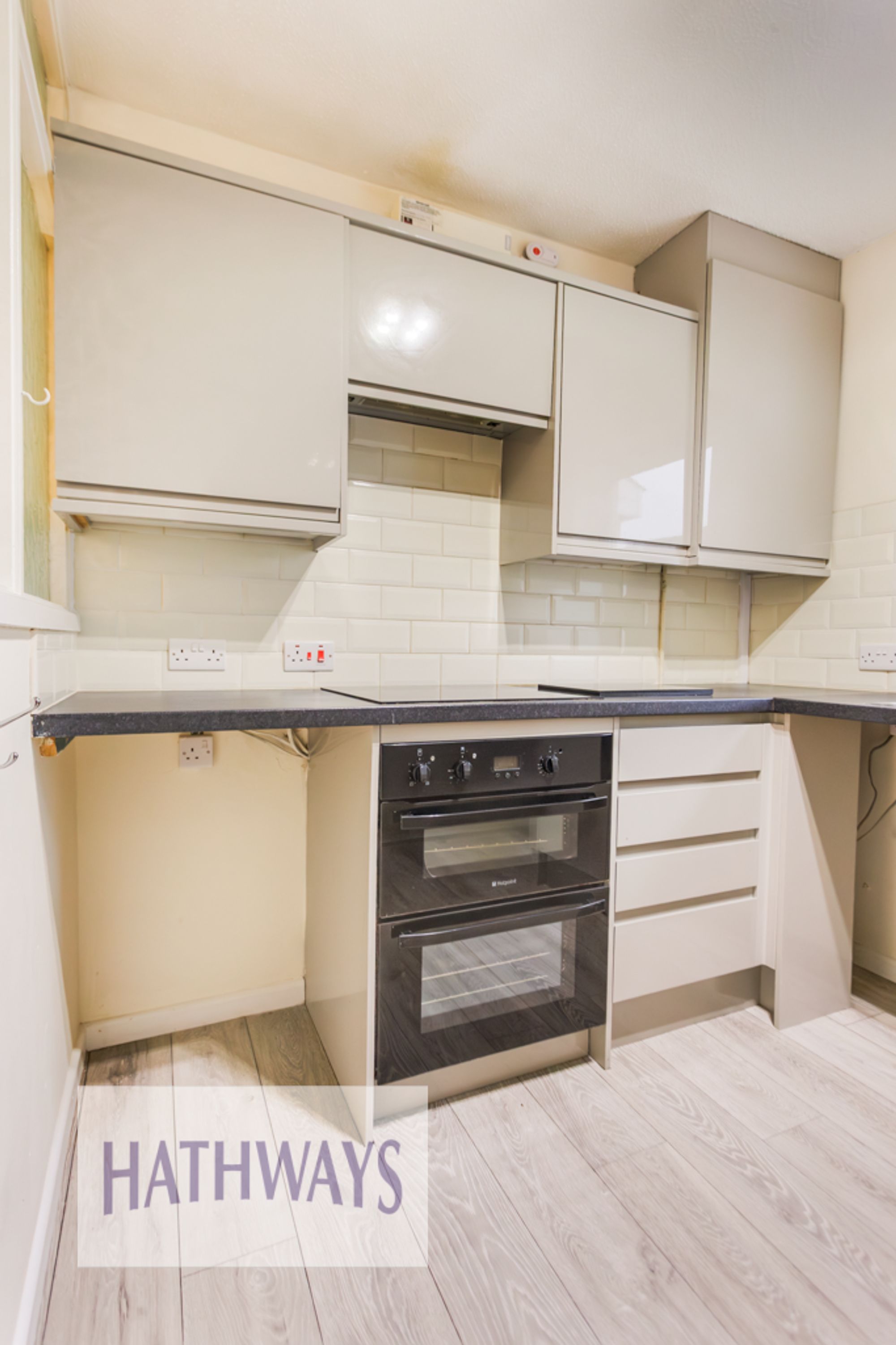 3 bed terraced house for sale in Goldcroft Court, Newport 11