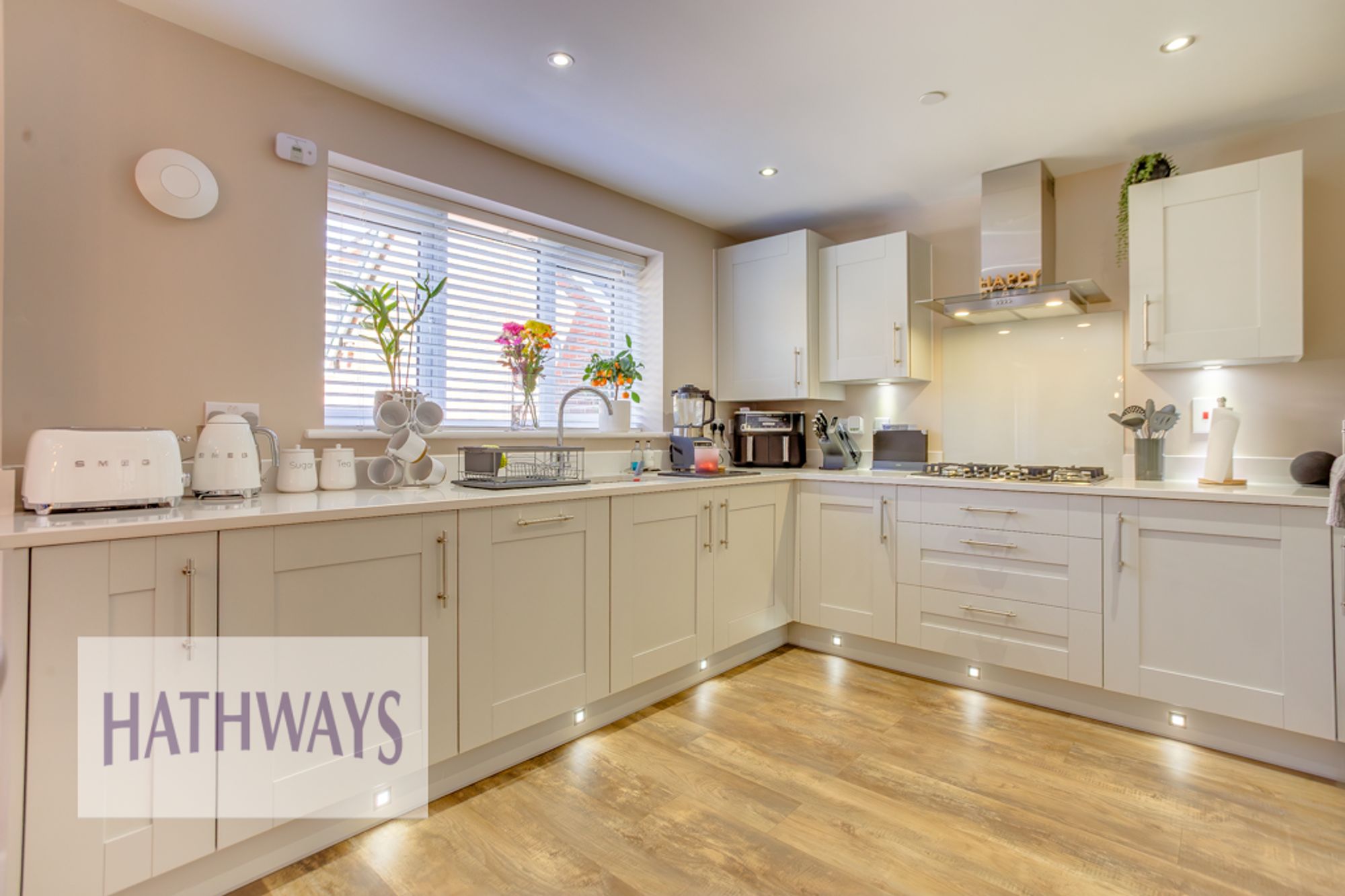 4 bed detached house for sale in Heol Lowri, Cwmbran 20